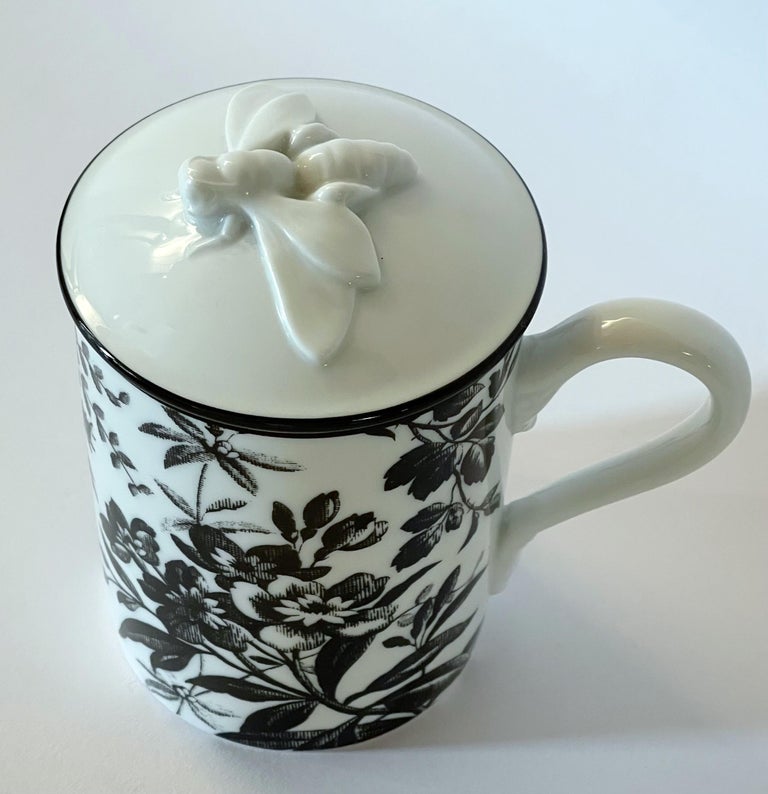 Gucci Porcelain Mug with Floral Design and Bee Lid, Made in Italy 
