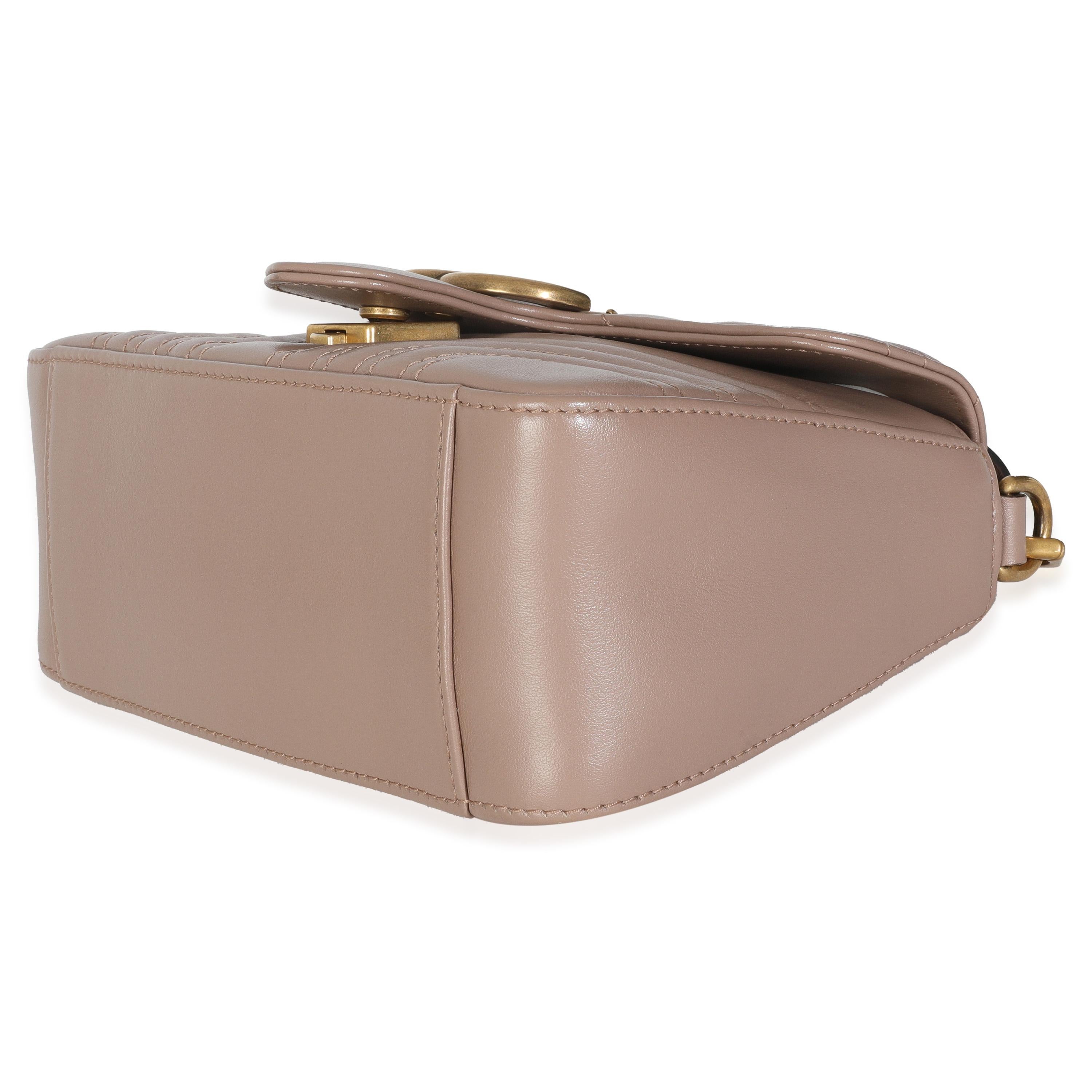 Gucci Borsa a manico alto in pelle di vitello matelasse rosa porcellana Mini GG Marmont In condizioni ottime in vendita a New York, NY