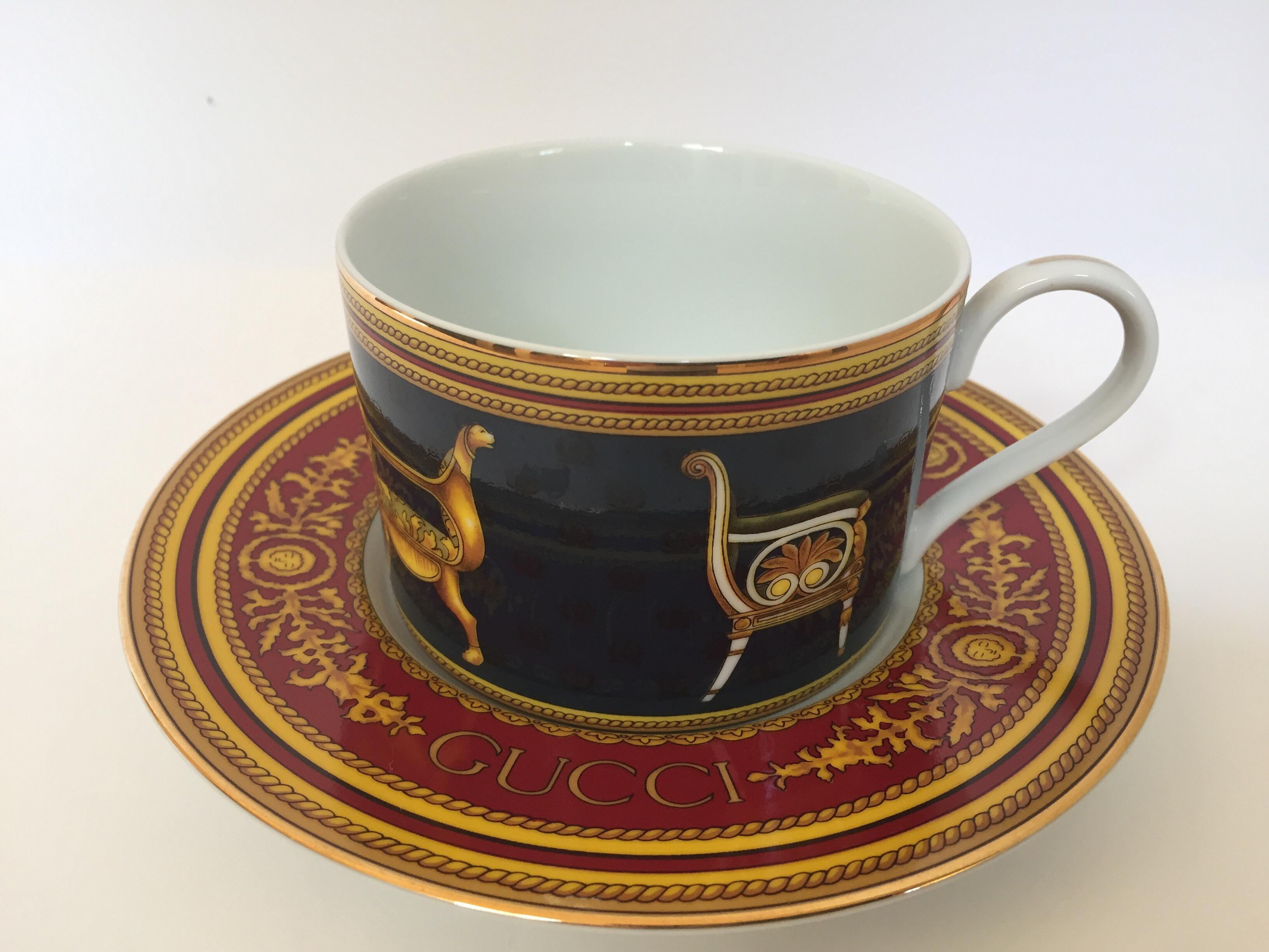 Enjoy the start to your day with the classical sophistication only from Gucci.
Set of two Gucci original porcelain coffee or tea cups and saucers, service for two.
These stylish cups and saucers are crafted of fine porcelain and feature design