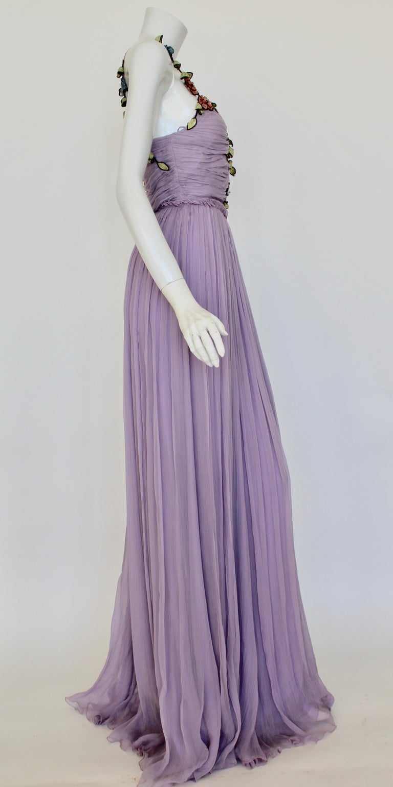 GUCCI Pre-fall 2016 Lilac gown For Sale at 1stDibs | gucci gown, purple  gucci dress, gucci gowns