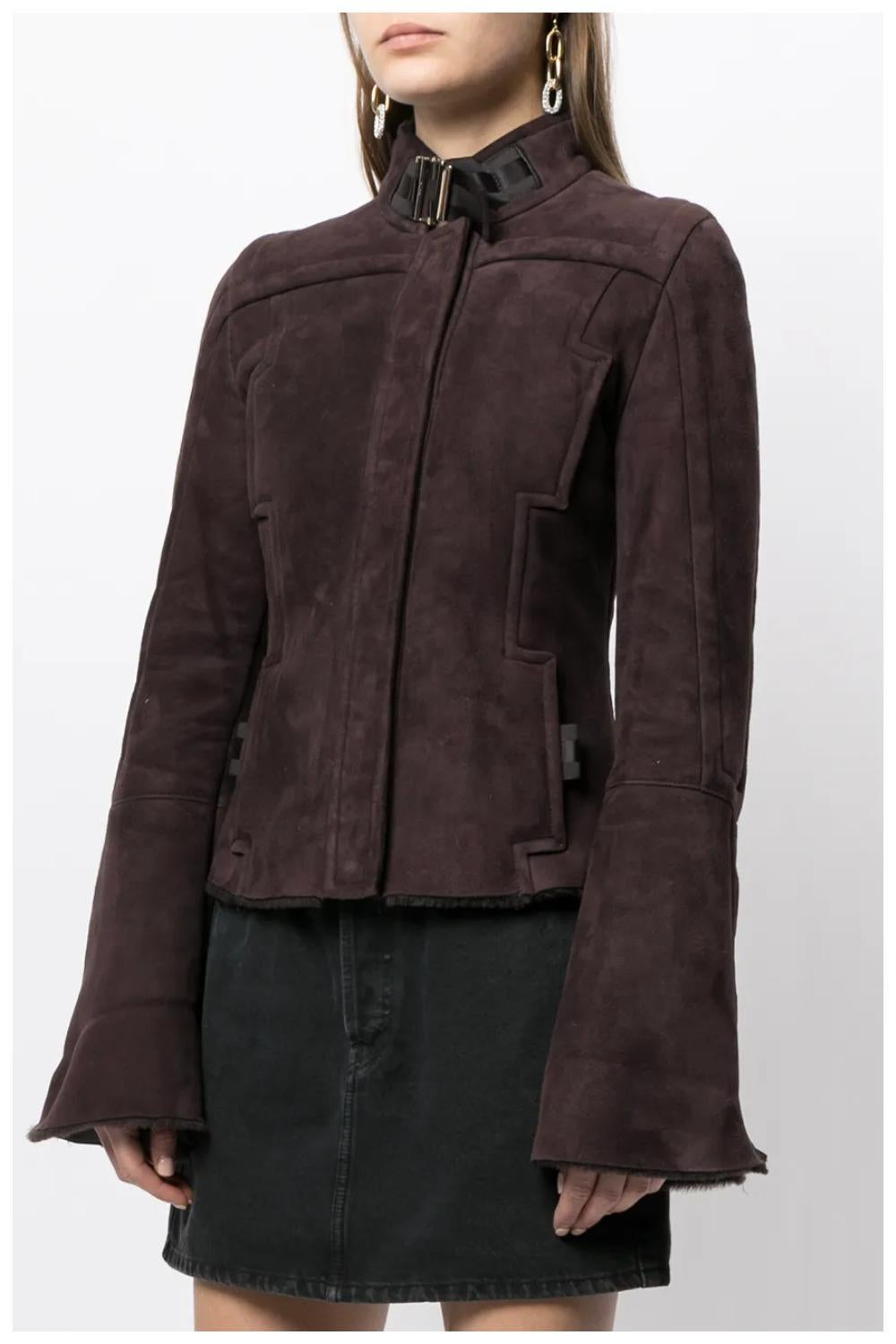 Veste Gucci d'occasion avec col à boucle en vente 4