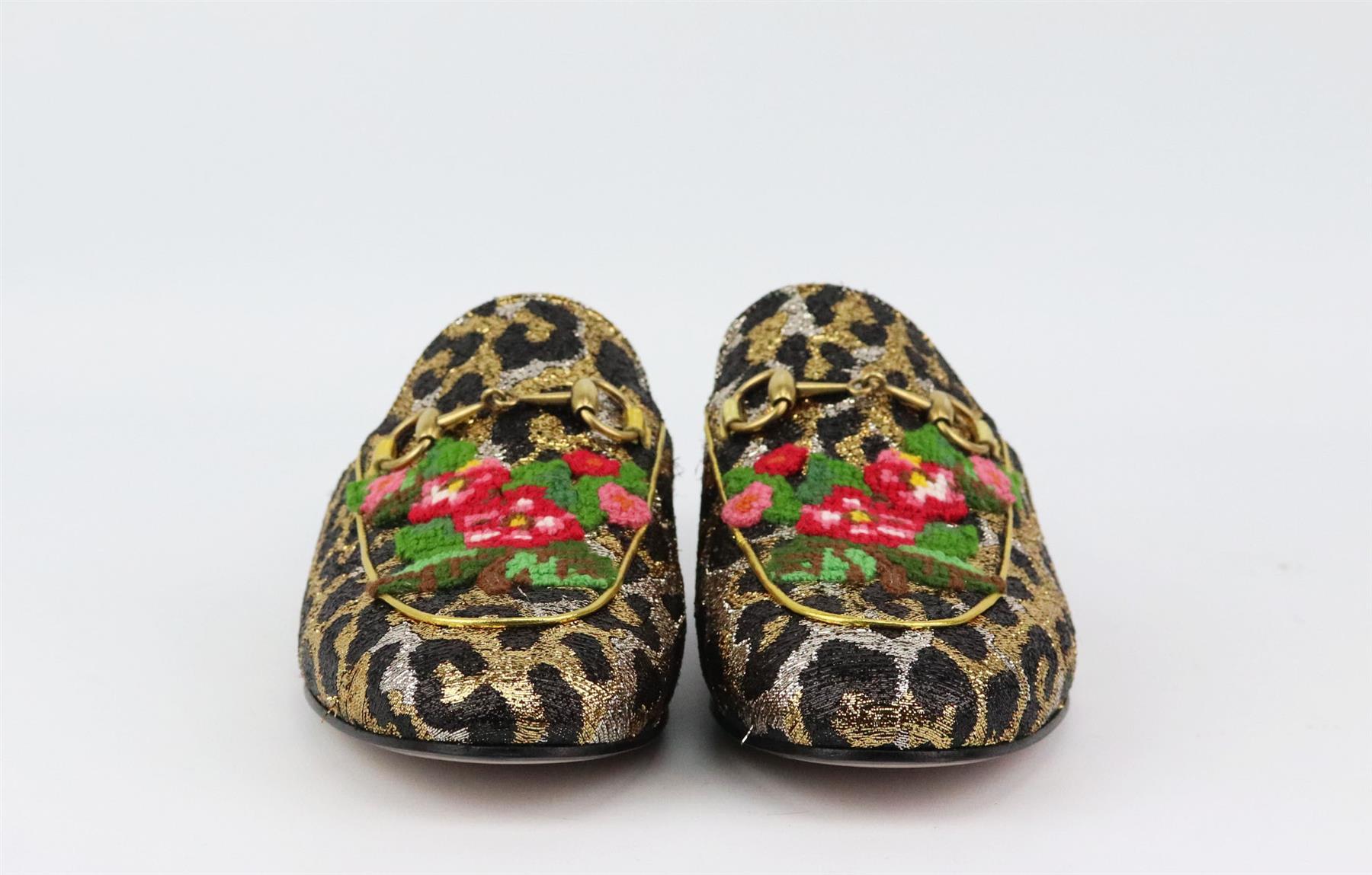 These ‘Princetown’ slippers are crafted from textured metallic leopard-print lurex and are a versatile option for the office or evenings out, the almond-toe pair is adorned with the house's iconic horsebit plaque and floral embroidery. Sole measures