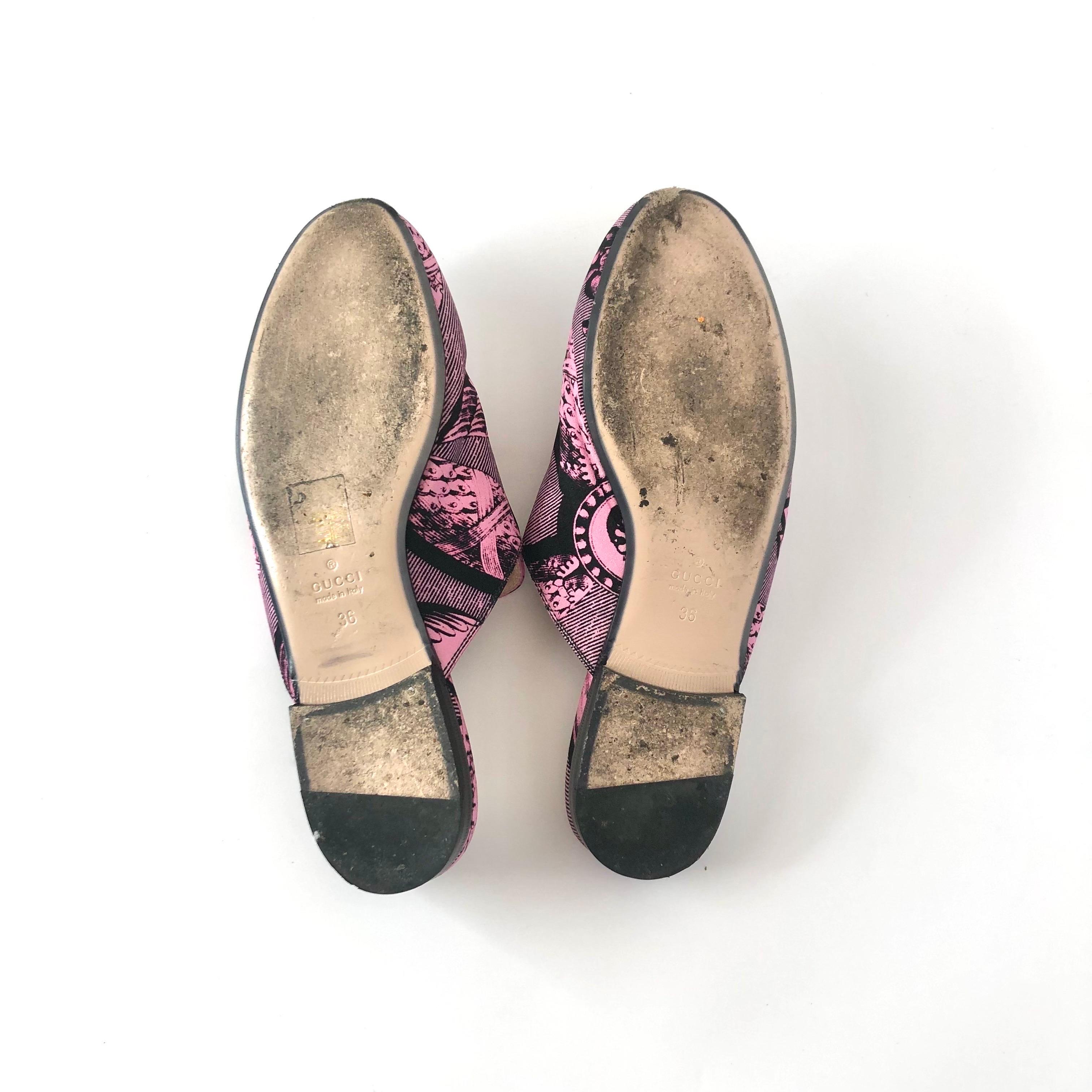 Gucci Princetown Horsebit Saint Romain Print Slip On Mules Flats 36 in vendita 1