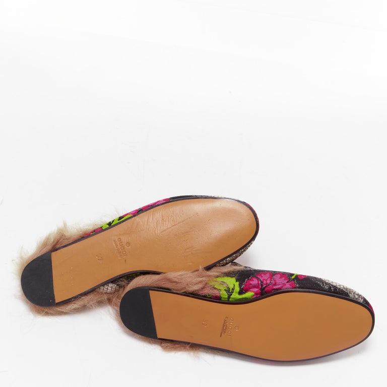 Chaussures à talons Gucci Princetown avec doublure de fourrure en jacquard  à fleurs roses EU37 En vente sur 1stDibs