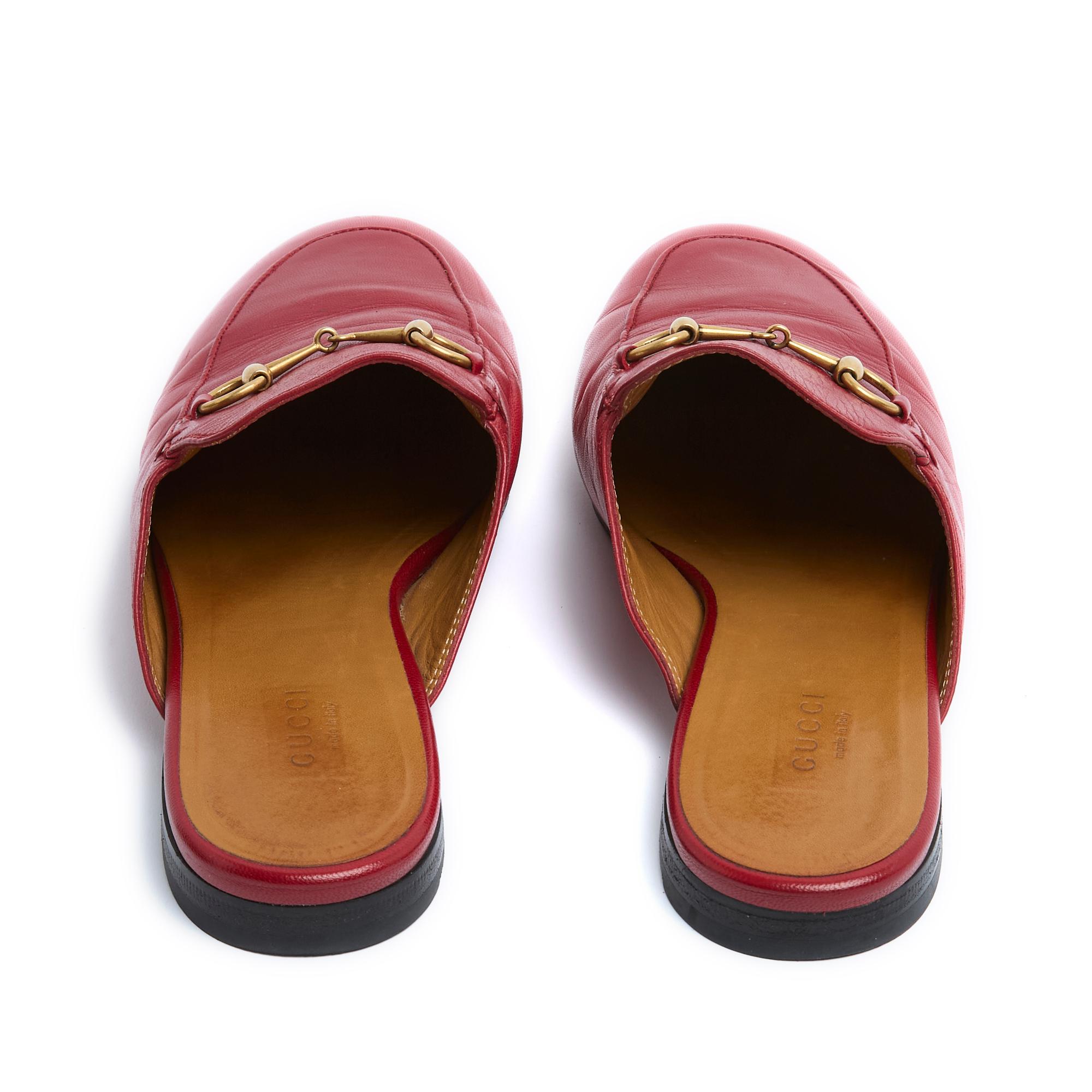 Gucci Princetown rot Leder Loafers Mules EU39 US8.5 für Damen oder Herren im Angebot