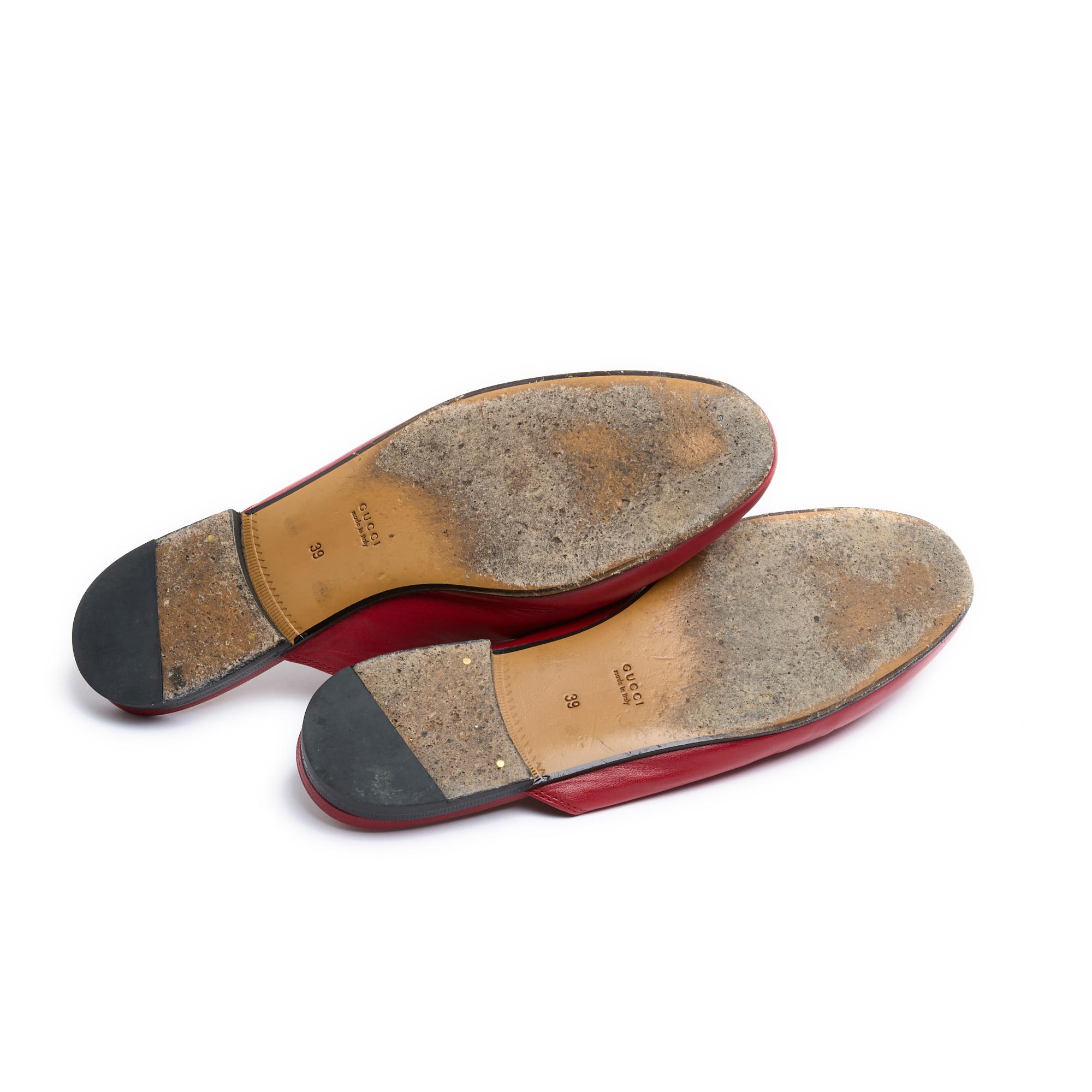 Gucci Princetown rot Leder Loafers Mules EU39 US8.5 im Angebot 1