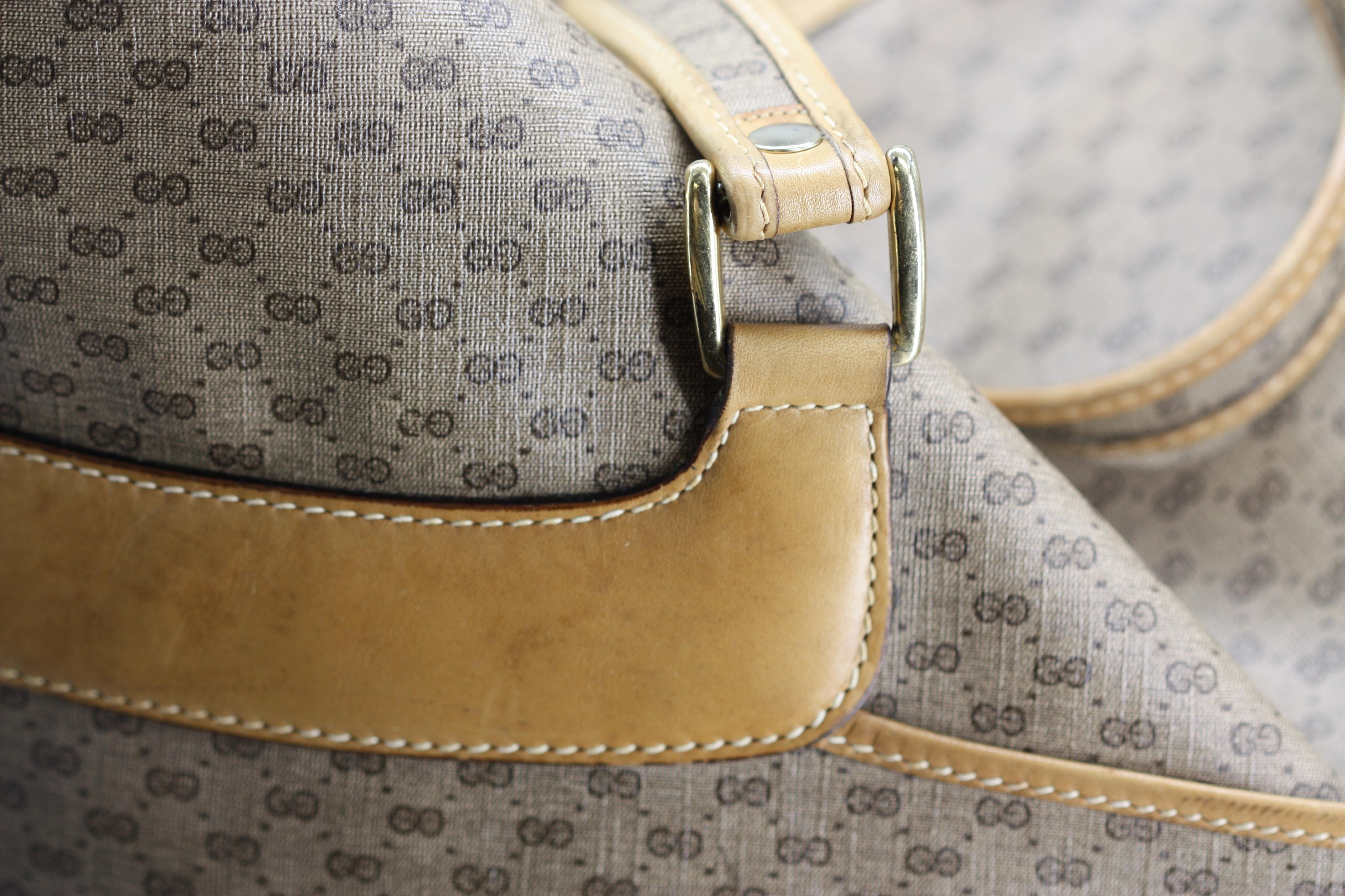 Gucci Printed Canvas and Leather Large Travel Bag In Good Condition For Sale In West Palm Beach, FL