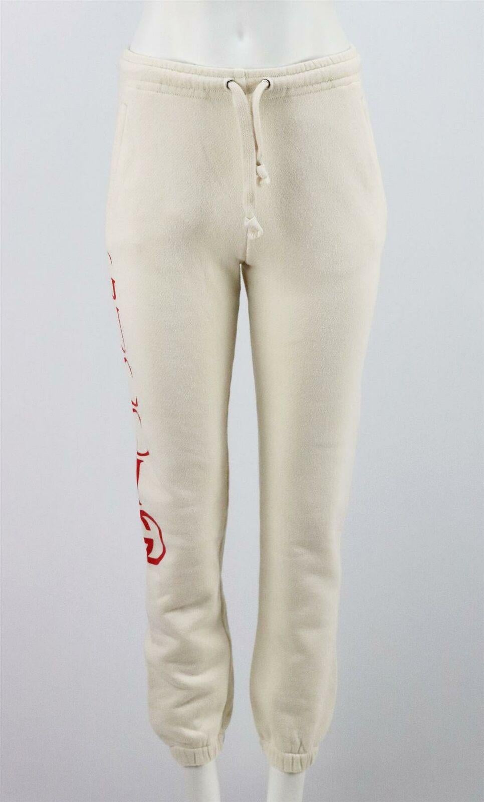 In cream with a bold logo on the side, these cotton sweatpants by Gucci are a comfy pair, youthful and cool with a tapered fit, they are ideal for workouts or off-duty dressing.
Cream and red cotton-terry.
Pull on.
100% Cotton.

Size: Small (UK 8,