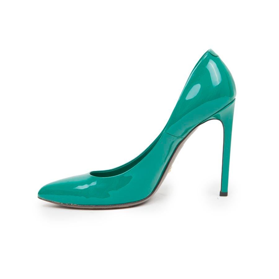 green leather pumps