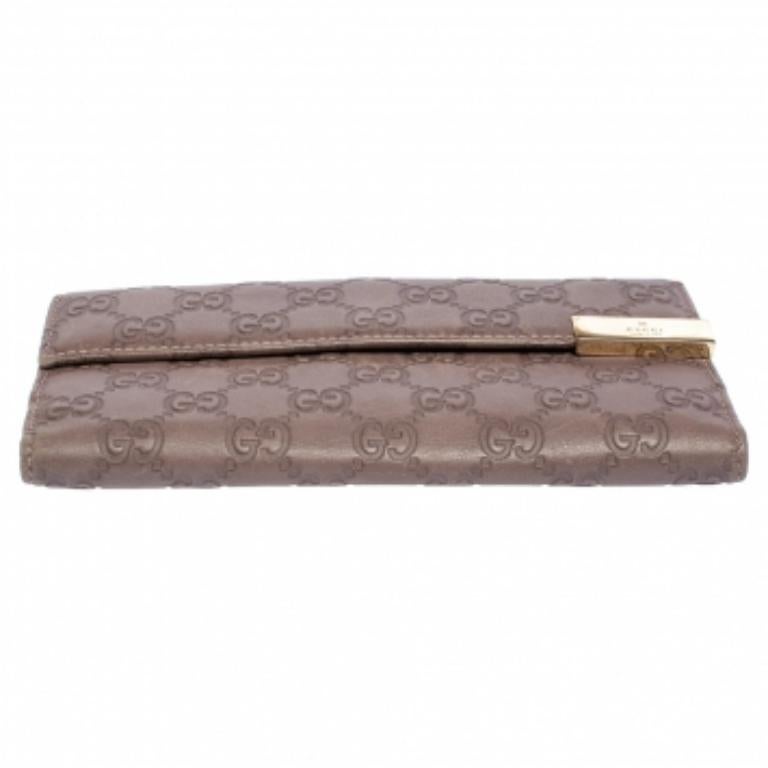 Gucci Purple Guccissima Leather Trademark Continental Wallet In Fair Condition In Dubai, Al Qouz 2