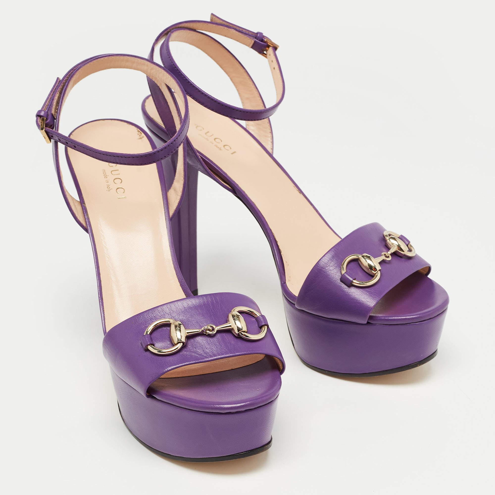 Gucci Purple Leather Claudie Horsebit Platform Ankle Strap Sandals Size 38.5 In Excellent Condition In Dubai, Al Qouz 2