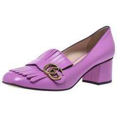 Gucci Chaussures à talon bloc en cuir violet GG Marmont Fringe Taille 40