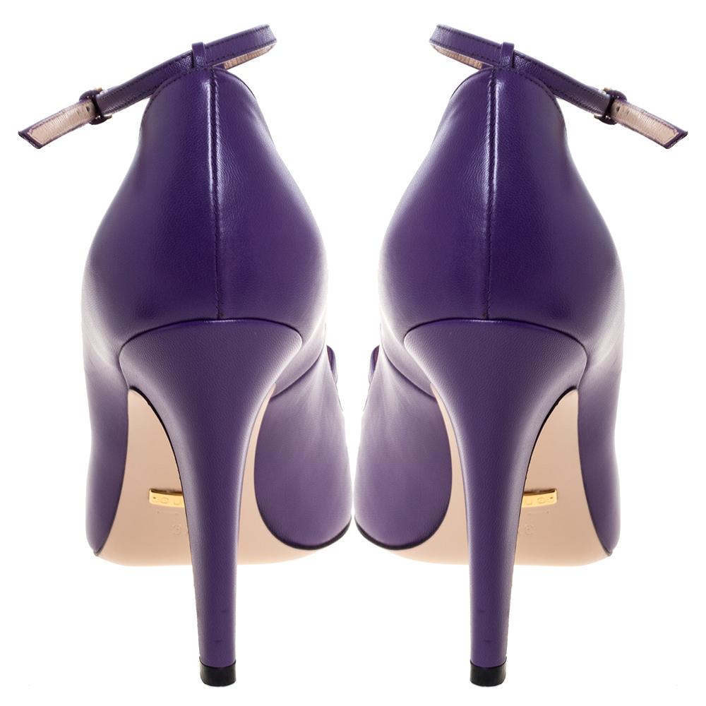 Gucci lila Leder Molina Herz T Strap Pumps Größe 37 Damen
