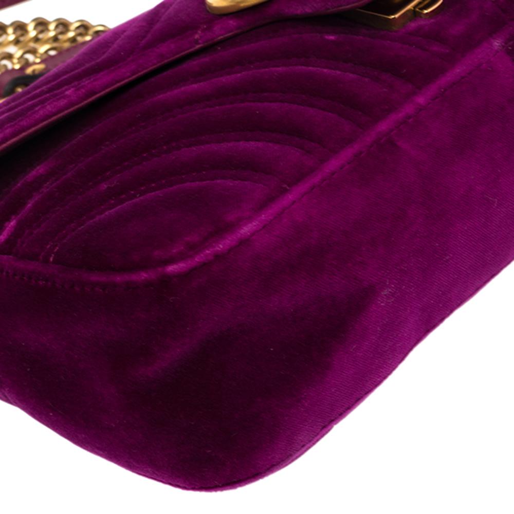 Gucci Purple Matelassé Velvet Small GG Marmont Shoulder Bag In Good Condition In Dubai, Al Qouz 2