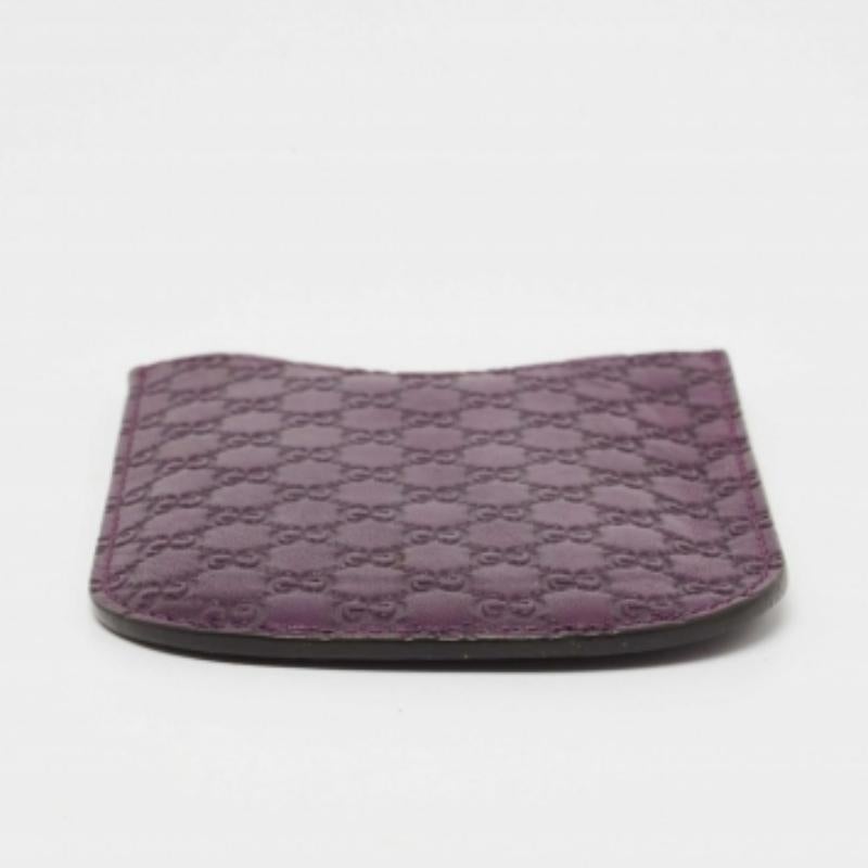 Custodia per Blackberry in pelle microgucciata viola di Gucci In condizioni buone in vendita a Dubai, Al Qouz 2