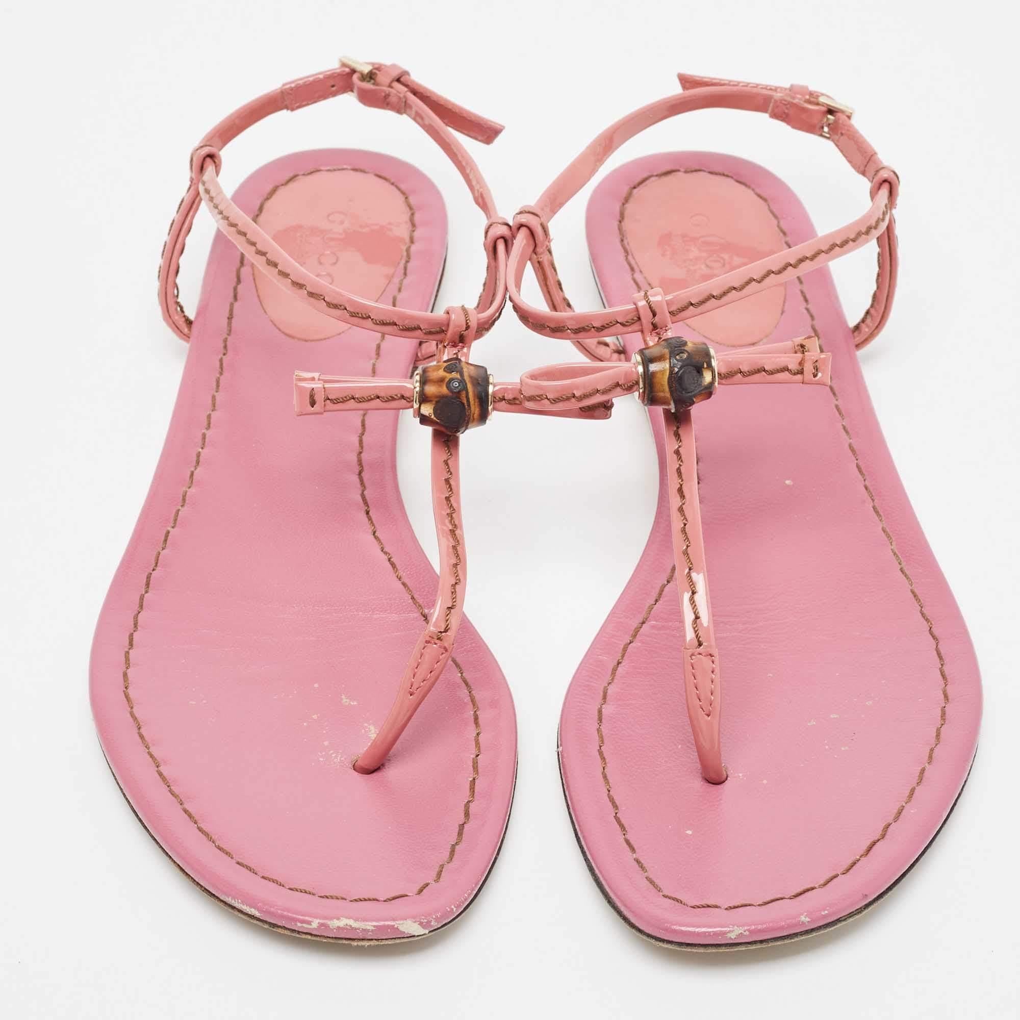 These sandals will offer you both luxury and comfort. Made from quality materials, they come in a versatile shade and are equipped with comfortable insoles.

Includes: Original Dustbag

