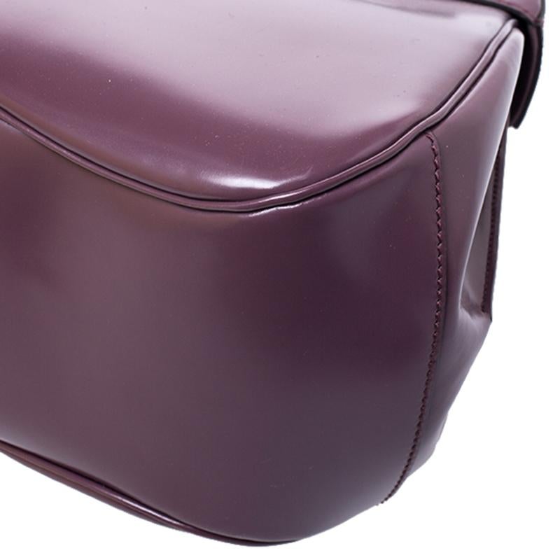 Gucci Purple Patent Leather Lady Lock Bamboo Large Top Handle Bag In Good Condition In Dubai, Al Qouz 2
