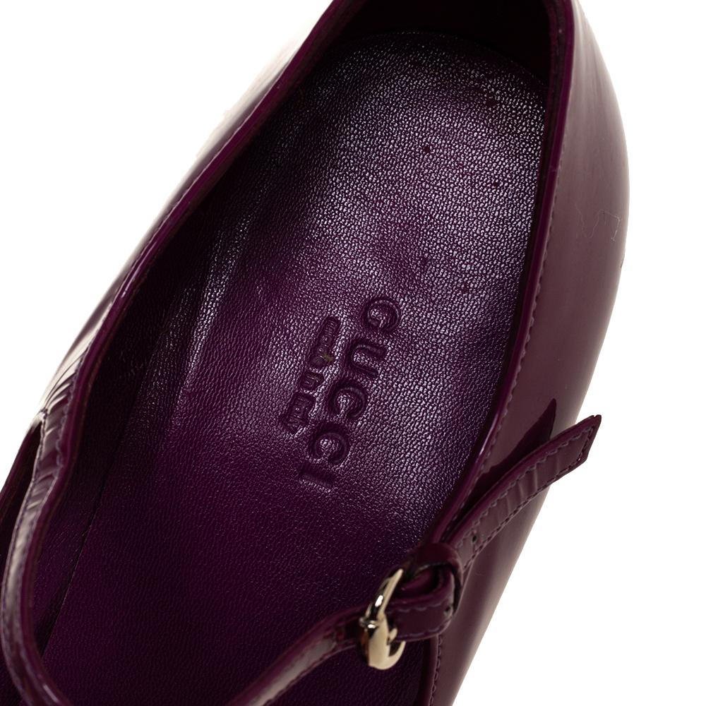 Gucci Purple Patent Leather Mary Jane Pumps Size 38.5 In Good Condition In Dubai, Al Qouz 2