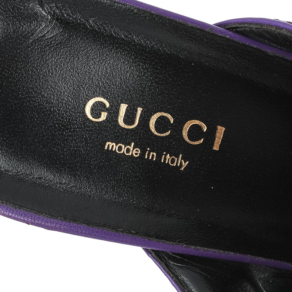 Gucci Purple Quilted Leather Webby Slide Sandals Size 39 In Good Condition In Dubai, Al Qouz 2
