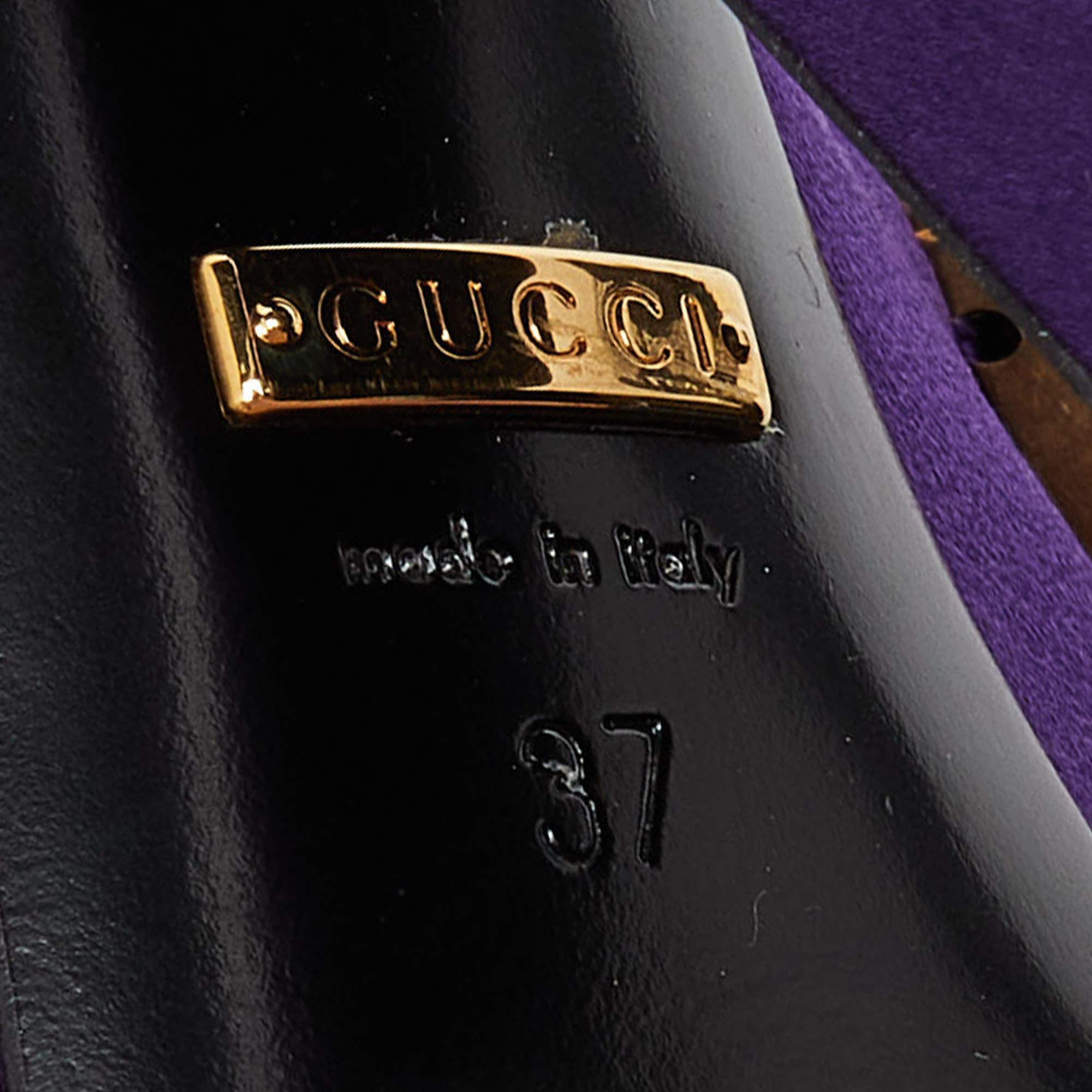 Women's Gucci Purple Satin Tessa Crystal Embellished Peep Toe Slide Mules Size 37 For Sale