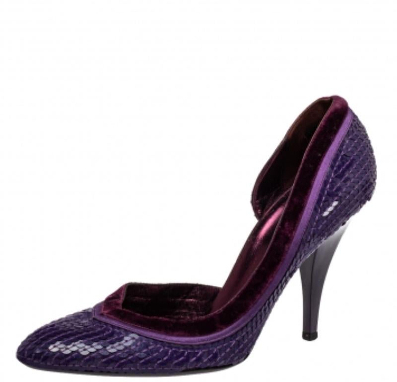 Gucci Purple Sequined Satin And Velvet Half D'orsay Pumps Size 38.5 In Good Condition For Sale In Dubai, Al Qouz 2