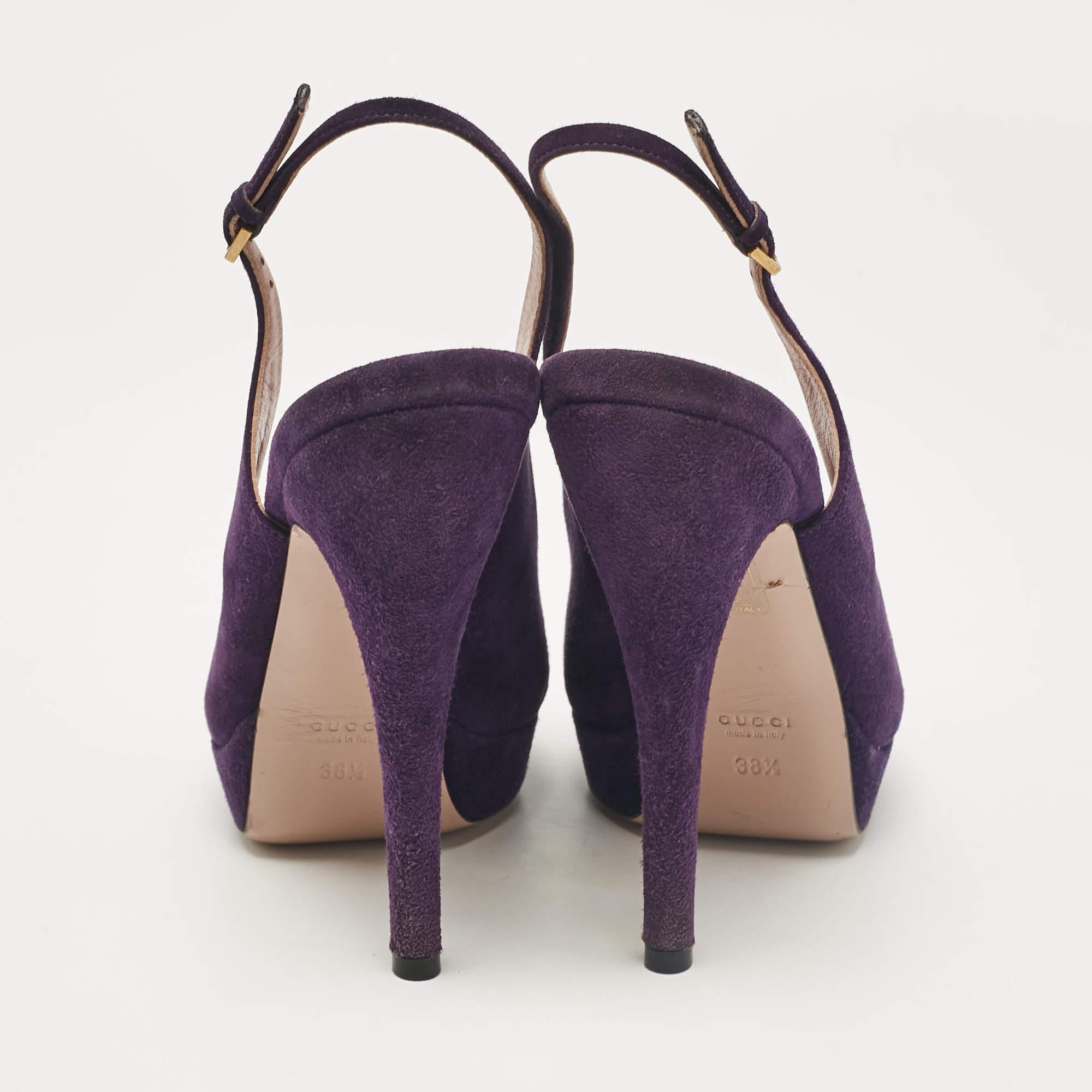Gucci - Sandales à lanières à la cheville en daim violet, taille 38,5 Pour femmes en vente