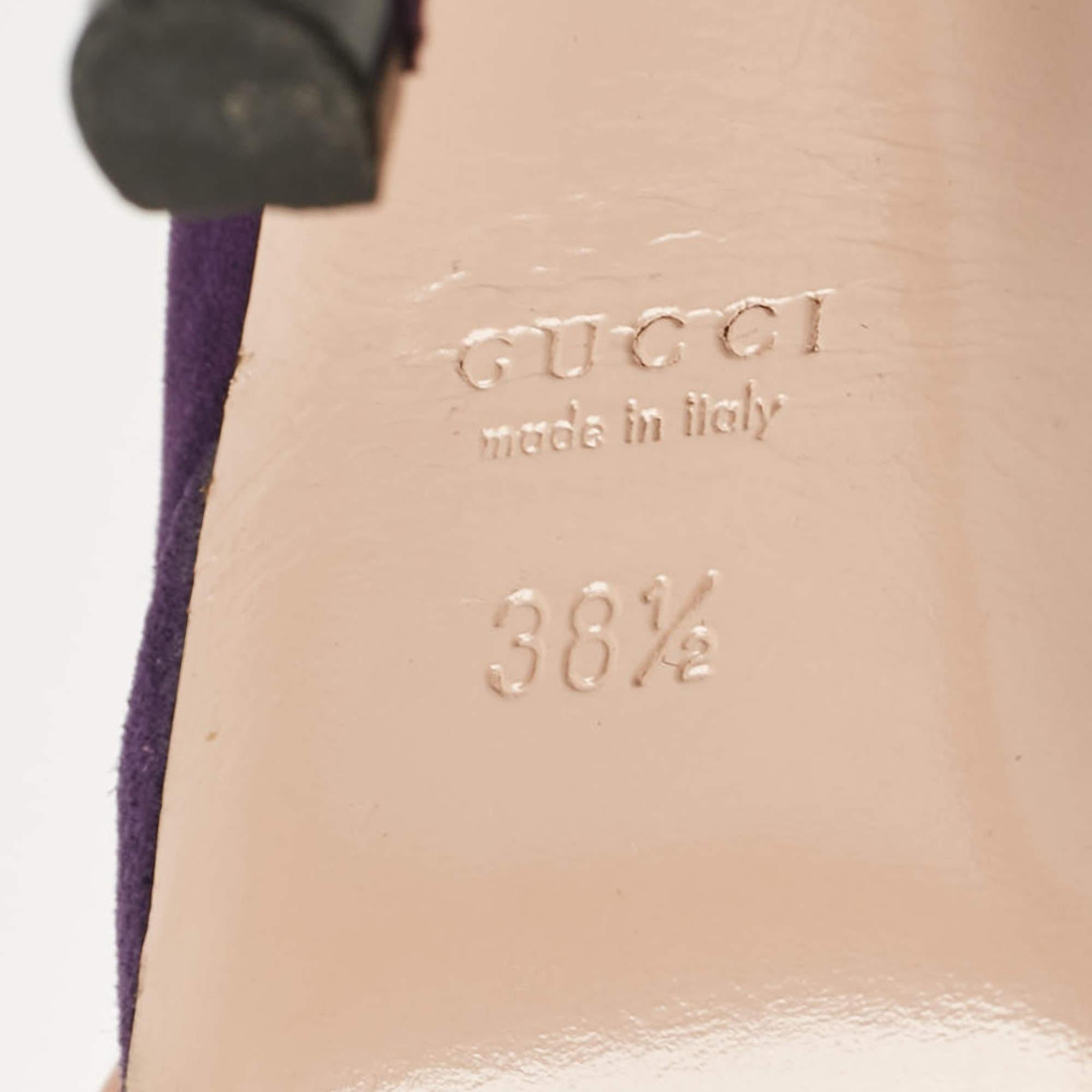 Gucci - Sandales à lanières à la cheville en daim violet, taille 38,5 en vente 3