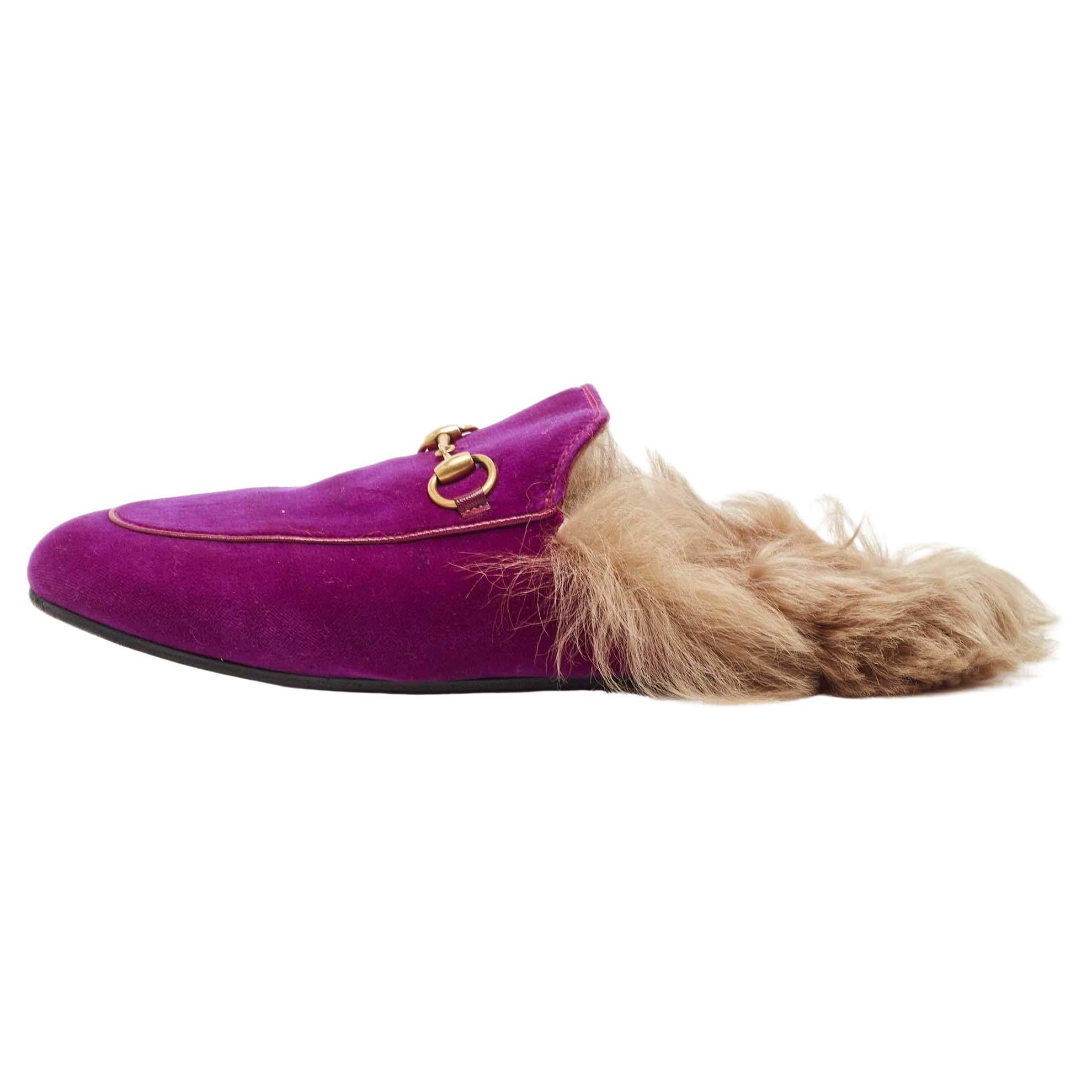 Gucci Purple Velvet and Fur Princetown Mules Size 39 For Sale