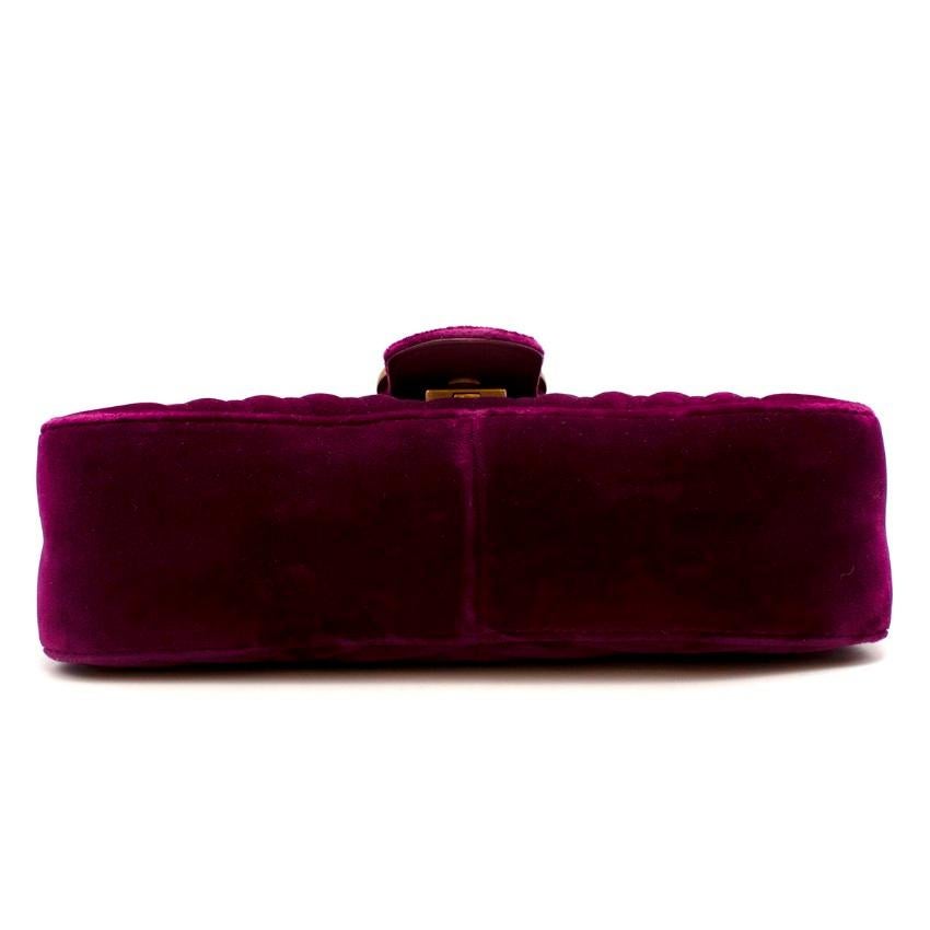 Women's Gucci Purple Velvet Small GG Marmont Flap Bag For Sale