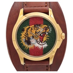 GUCCI Quartz 126.4 Watch. Gucci G Embroidered Tiger Dial. Le Marché De Merveille