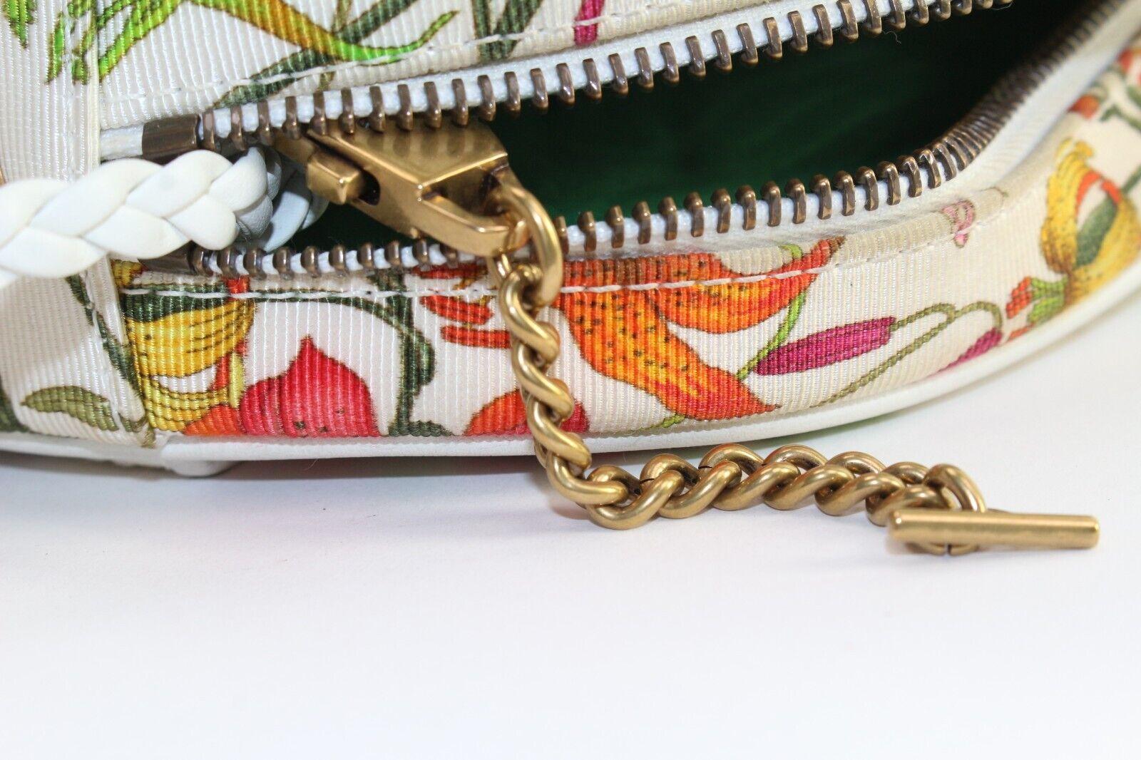 GUCCI Quilted Floral Trapuntata Crossbody 4GK0104K In Good Condition For Sale In Dix hills, NY