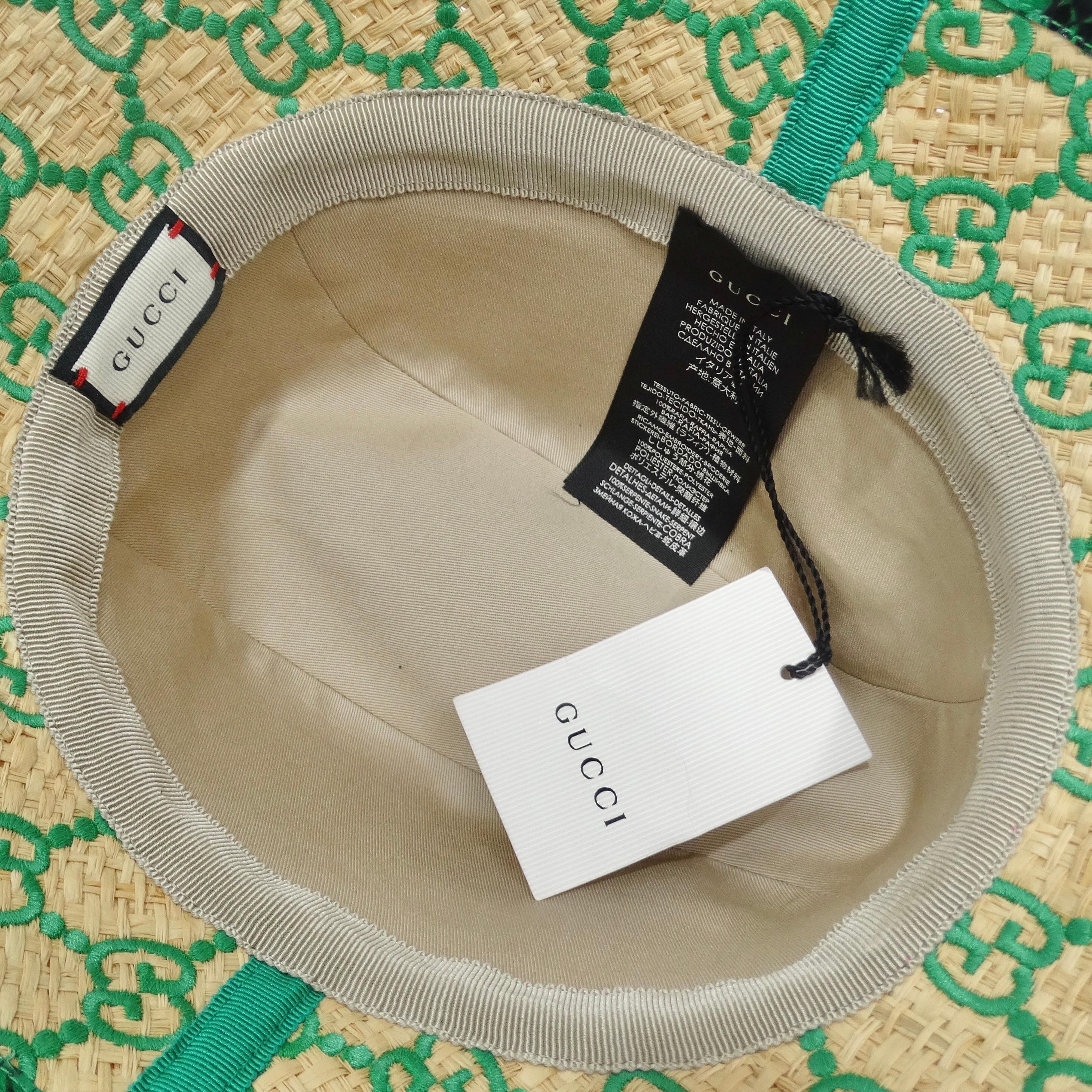 Gucci - Chapeau à large bord brodé de monogrammes GG en raphia élaphe en vente 3