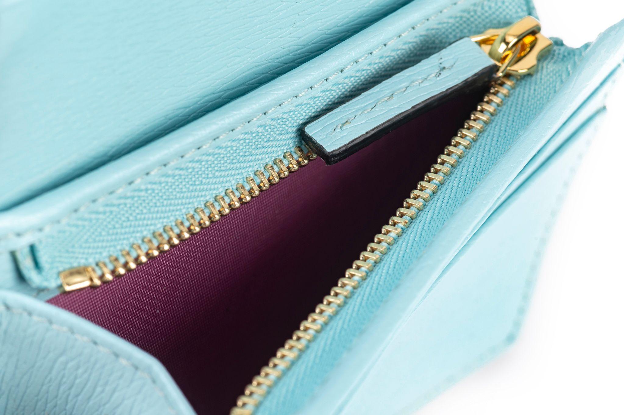 Funda Banana Gucci Arco Iris y Estrellas en venta 1