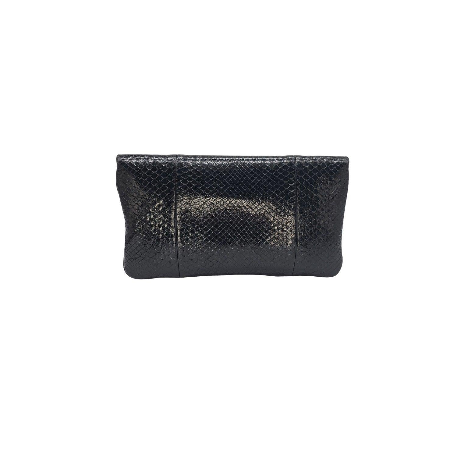 Noir Gucci Rajah pochette en python avec tête de tigre