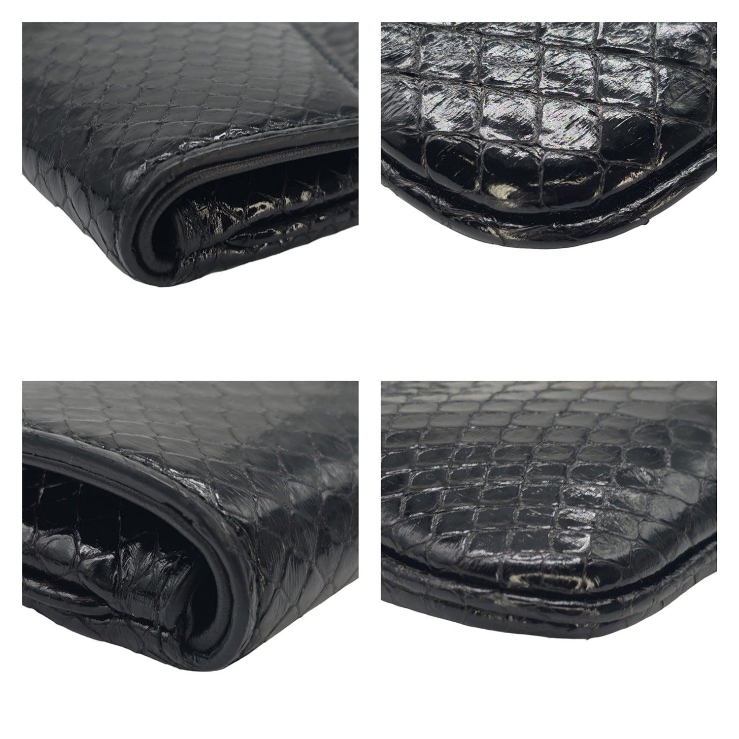 Gucci Rajah pochette en python avec tête de tigre 4
