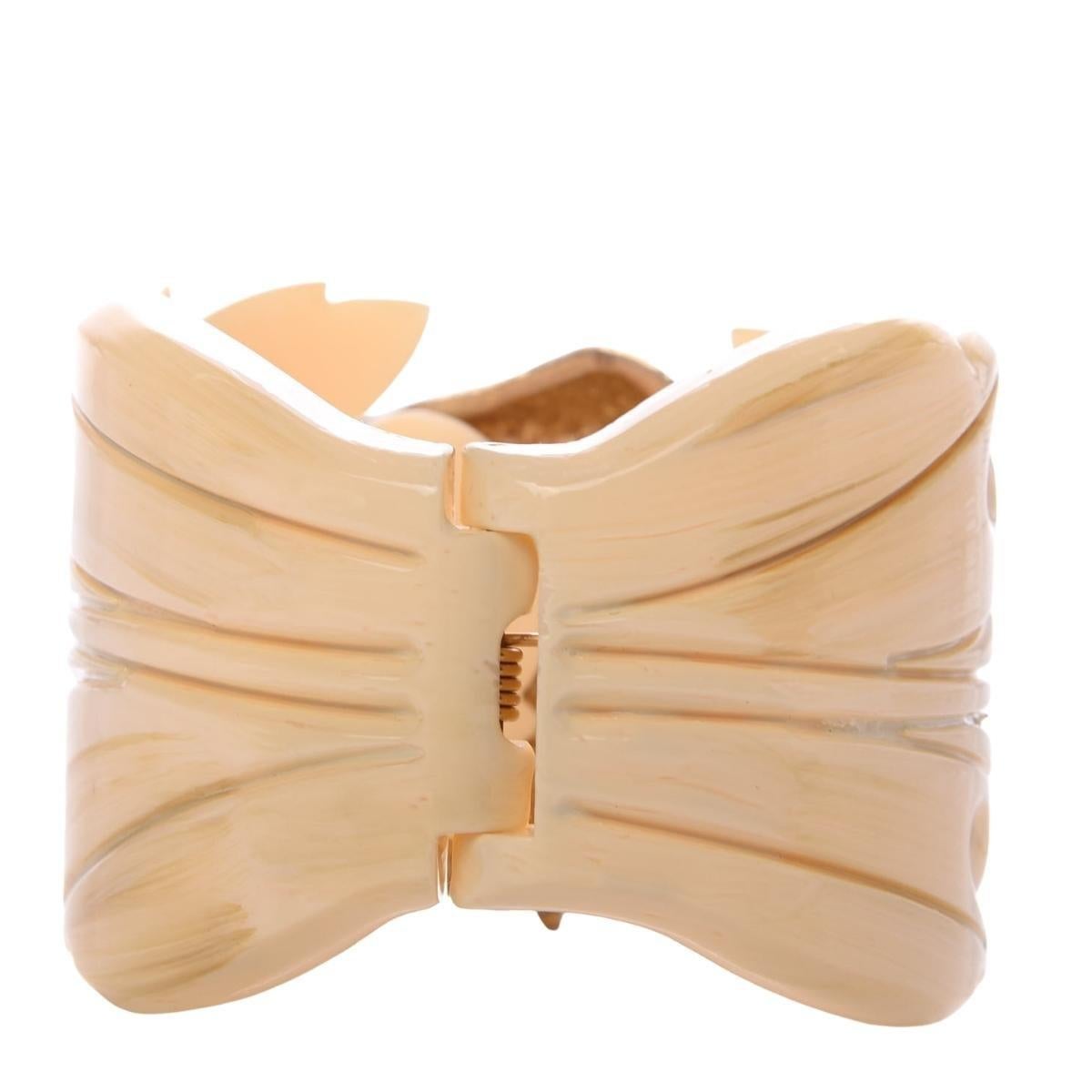 Art Deco Gucci Rajah Resin Leaf Bracelet For Sale