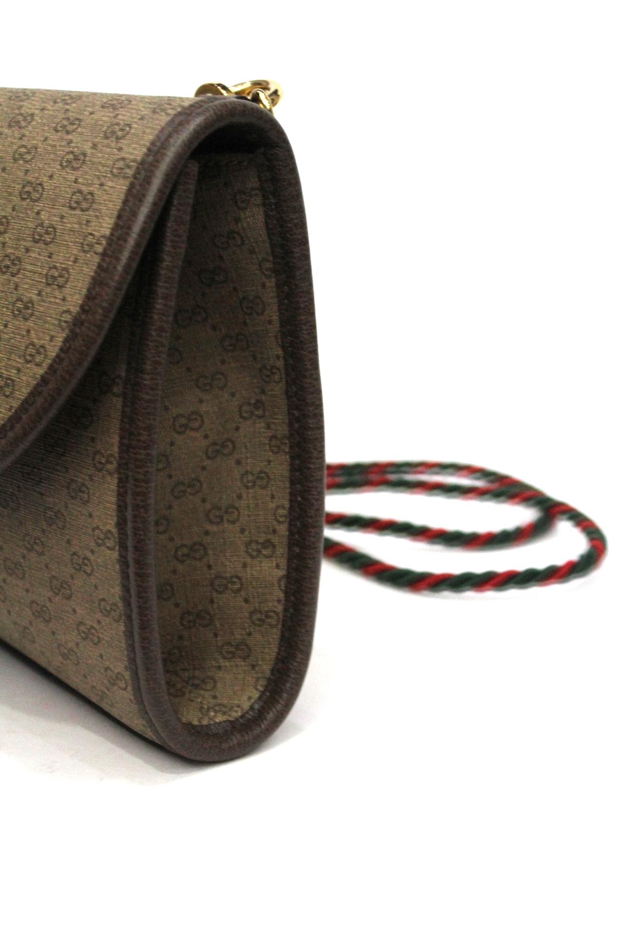 Brown Gucci Rajah shoulder bag small size