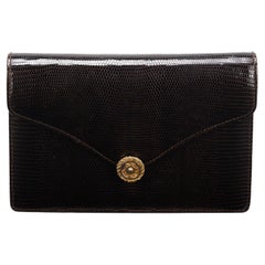 Pochette et portefeuille en lézard brun rare de Gucci