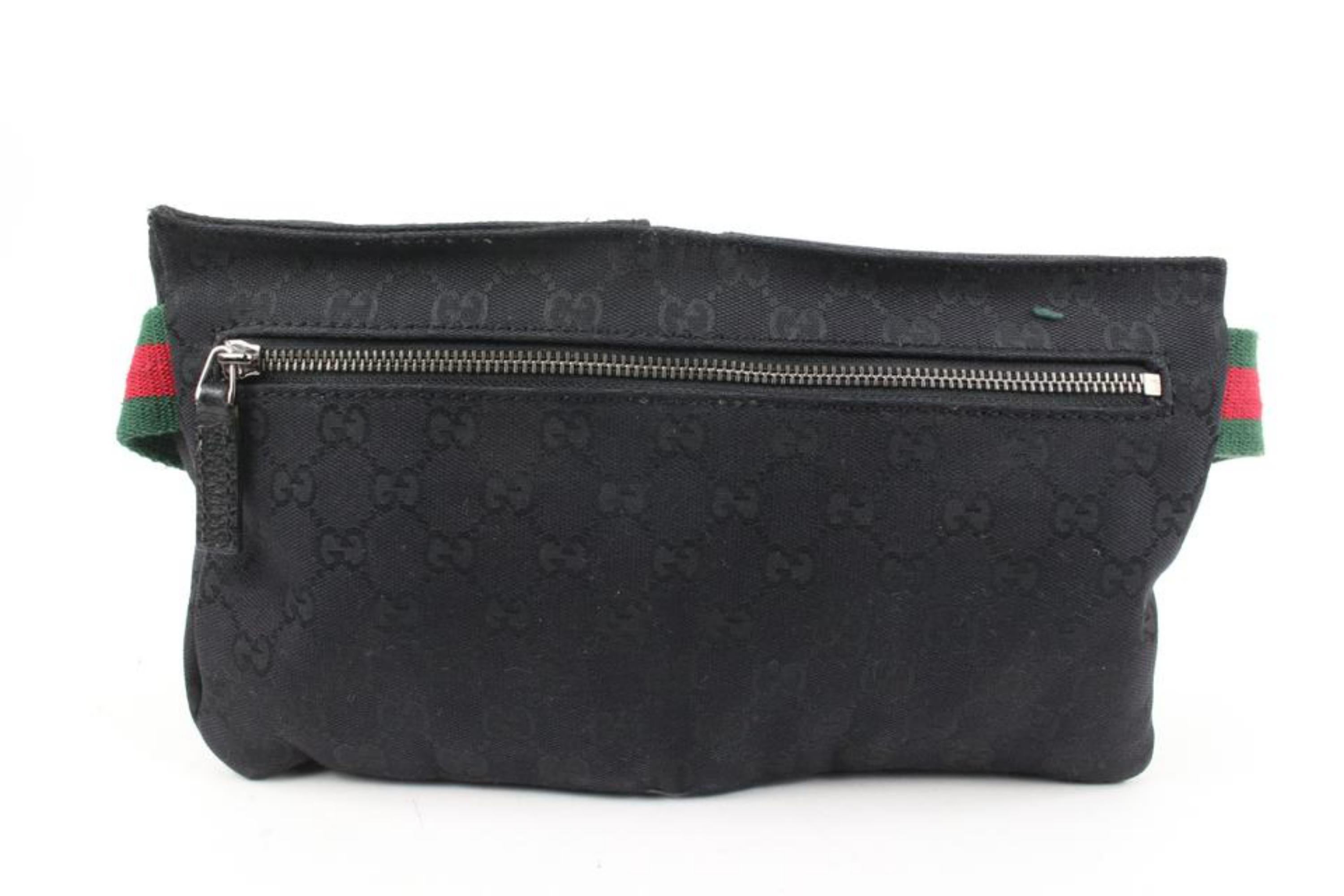 Women's Gucci Rare Discontinued Black Monogram GG Web Belt Bag Fanny Pack 22g131s