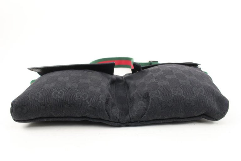 GUCCI GG Supreme Monogram Textured Calfskin Retro Interlocking G Belt Bag  Black 1297023