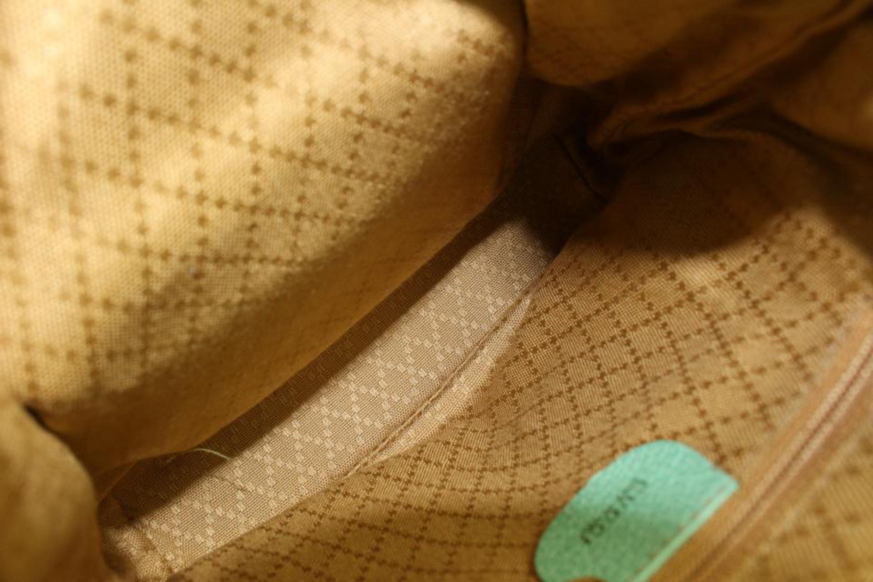 Seltener Mintgrüner Mini-Rucksack aus Wildleder und Bambus von Gucci 11g131s im Zustand „Gut“ im Angebot in Dix hills, NY
