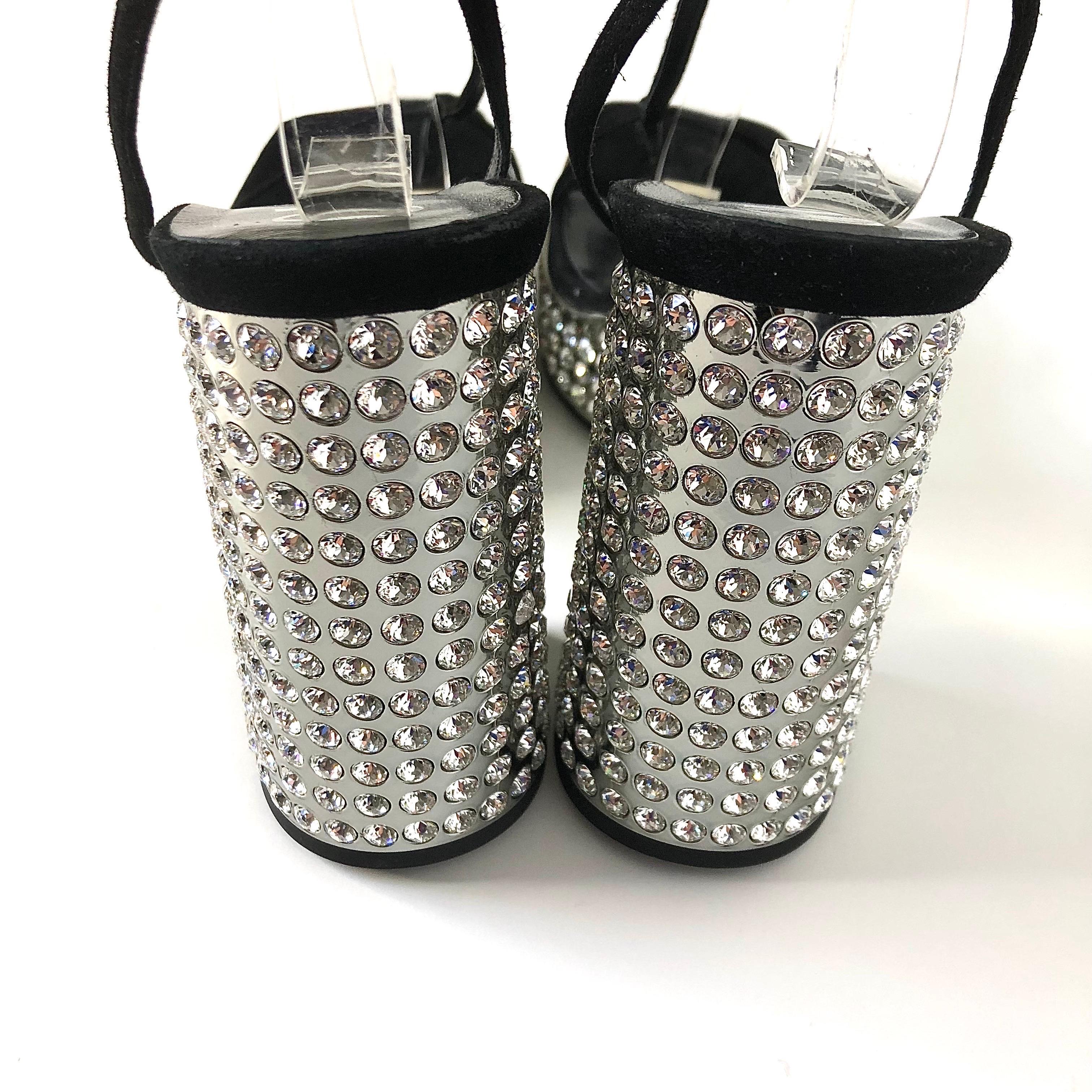 Gucci Rare Naimah Nero con Cristalli e Piattaforma Strappy 39 in vendita 1