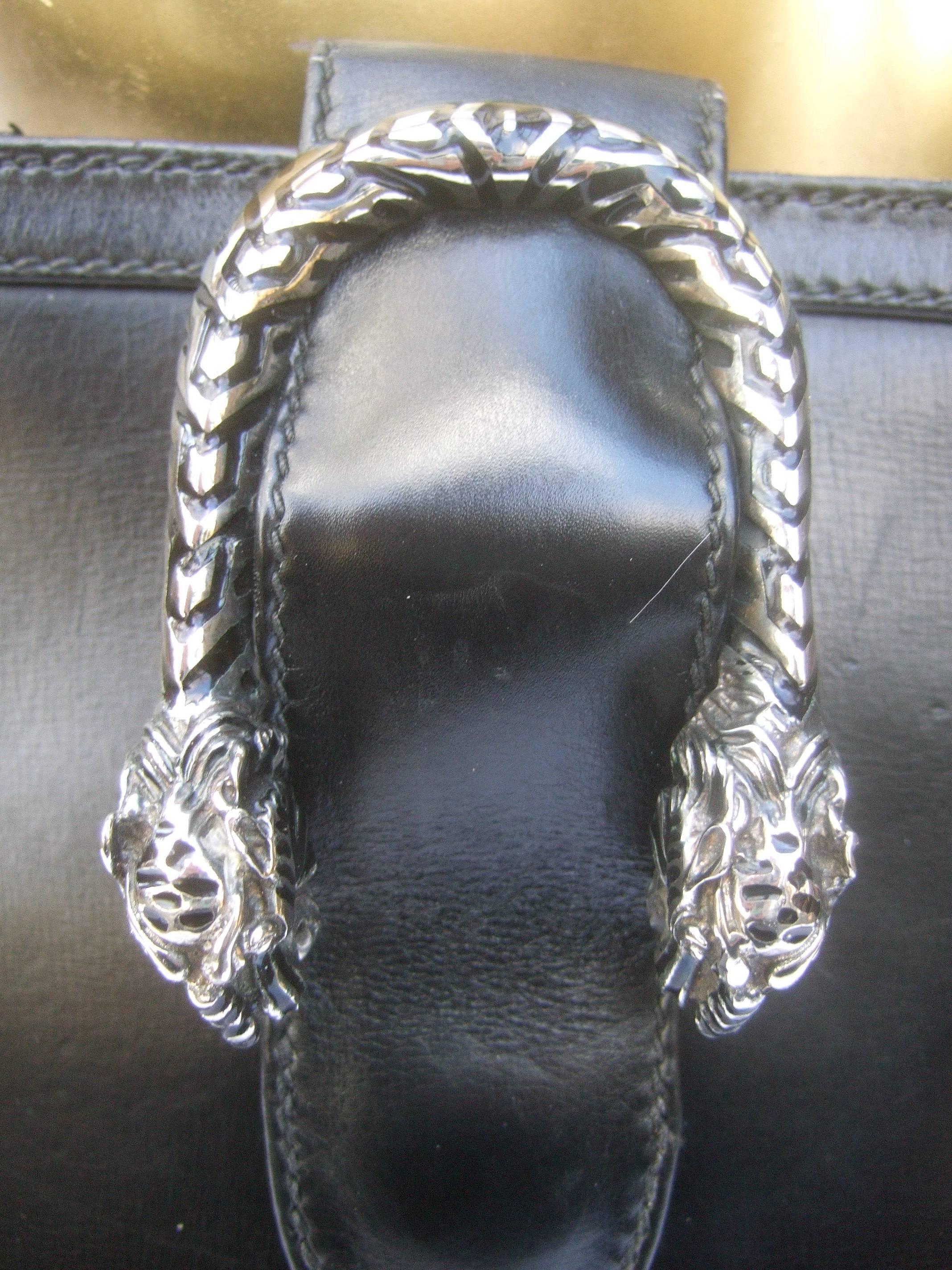 Black Gucci Rare Sterling Silver Tiger Clasp Ebony Leather Handbag circa 1970s