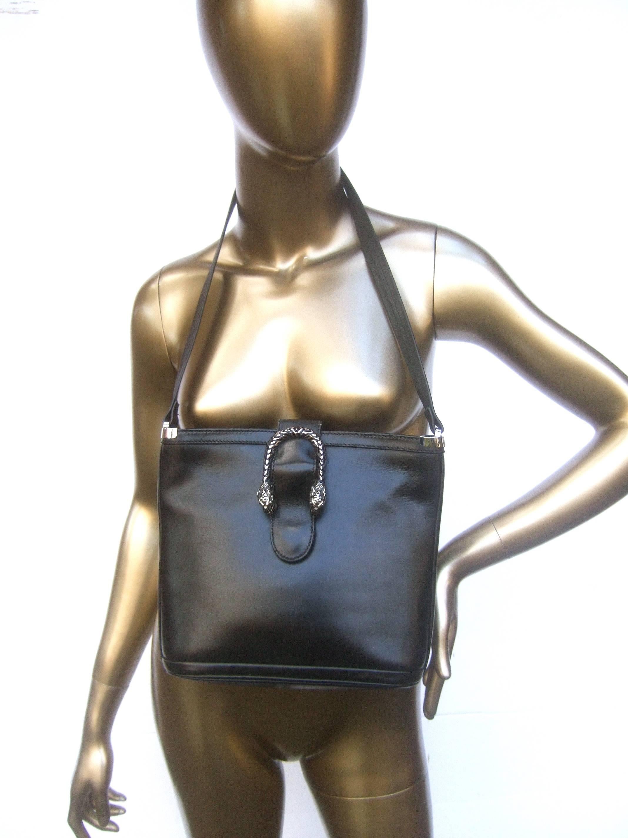 Gucci Rare Sterling Silver Tiger Clasp Ebony Leather Handbag circa 1970s In Good Condition In University City, MO