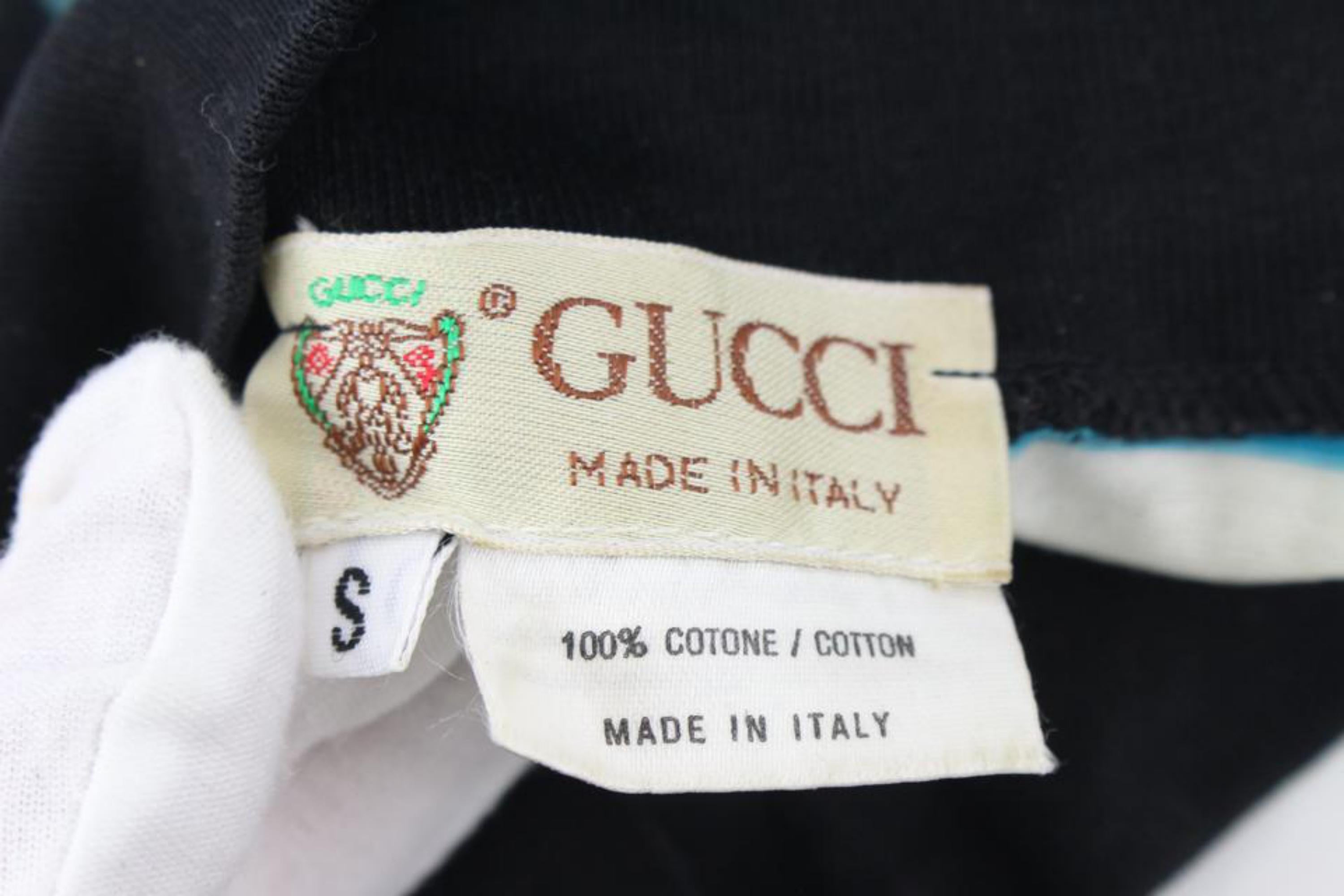 Gucci Rare Vintage Blue Stripe Sleeveless Turtleneck Vest Shirt 114g13
Made In: Italy
Measurements: Length:  16.5