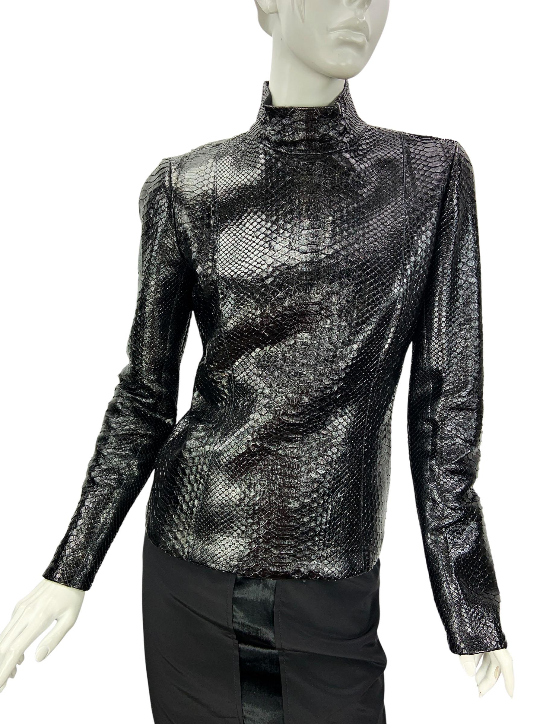 Donna Gucci Giacca a collo alto in vero pitone nera a collo alto It 42 US 6 in vendita