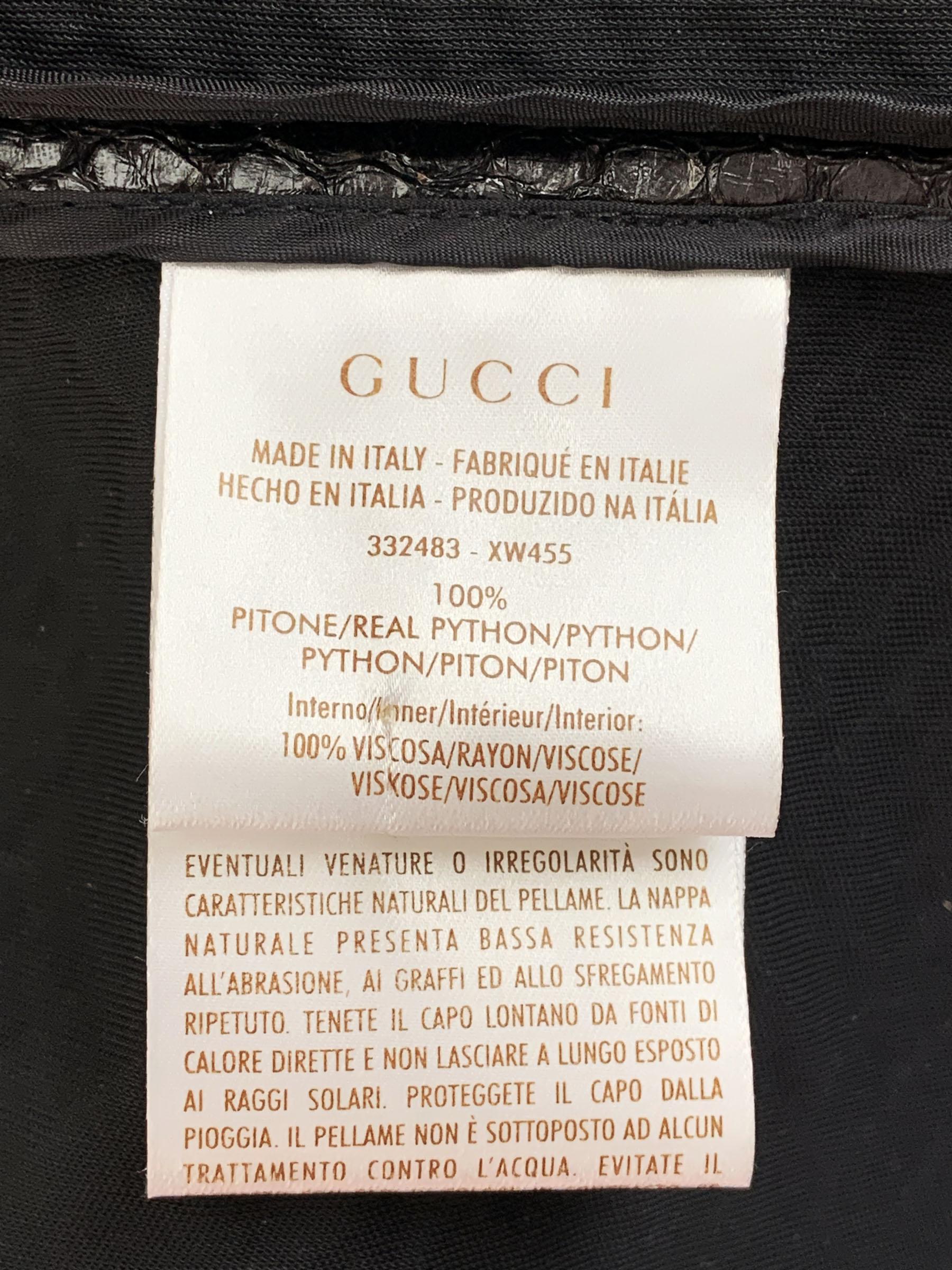 Gucci Giacca a collo alto in vero pitone nera a collo alto It 42 US 6 in vendita 2