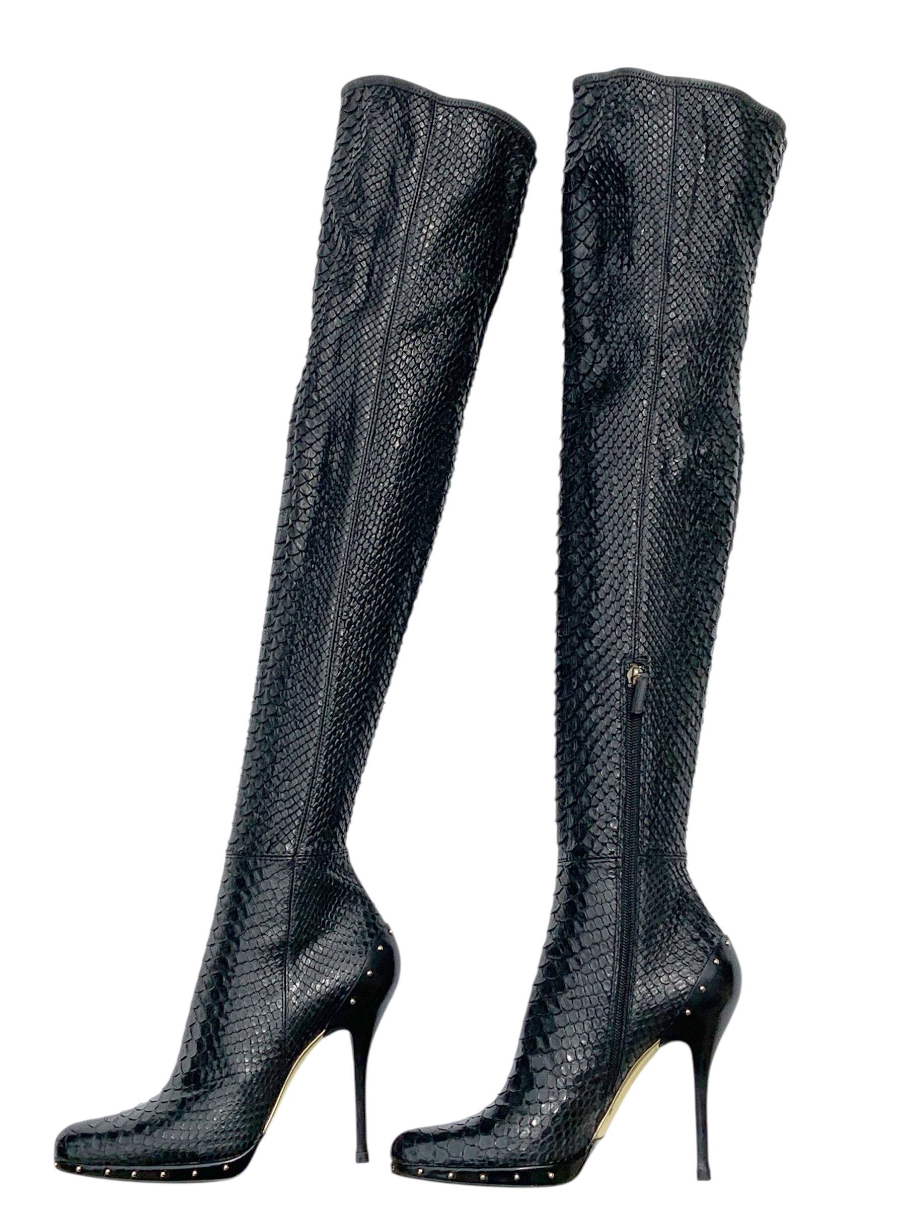 Gucci Giacca a collo alto in vero pitone nera a collo alto It 42 US 6 in vendita 4