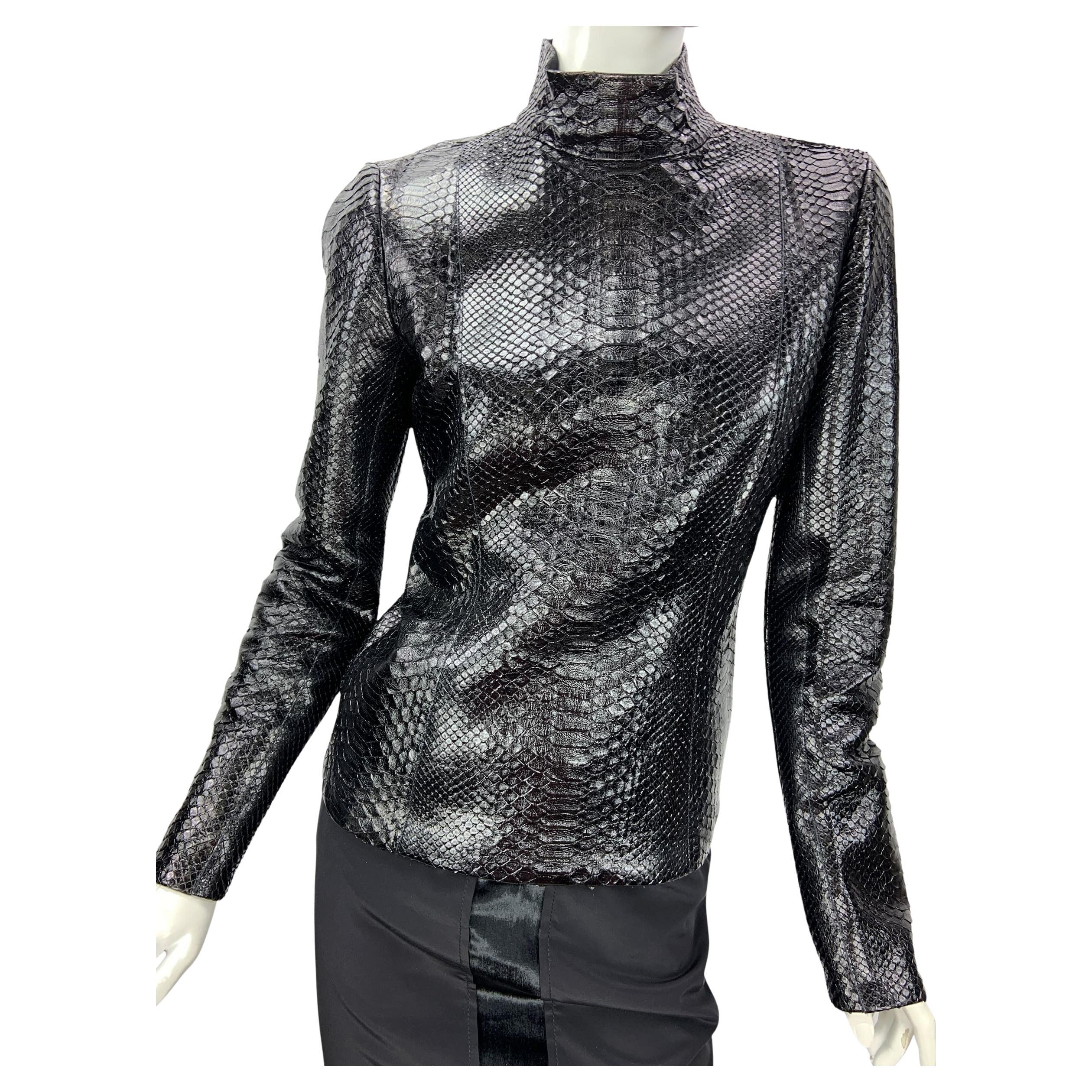 Gucci Giacca a collo alto in vero pitone nera a collo alto It 42 US 6 in vendita