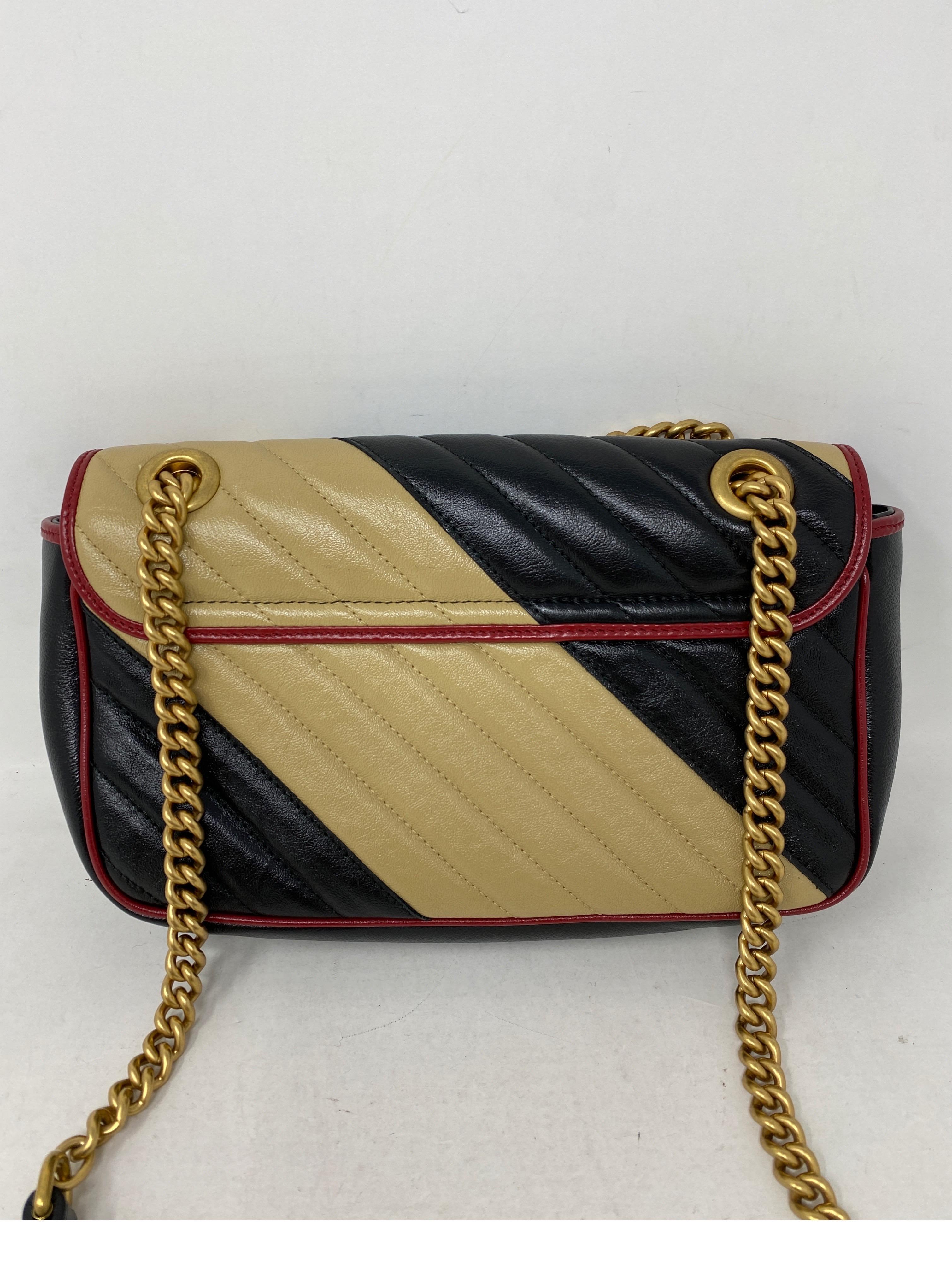 Gucci Red and Black Marmont Bag  4